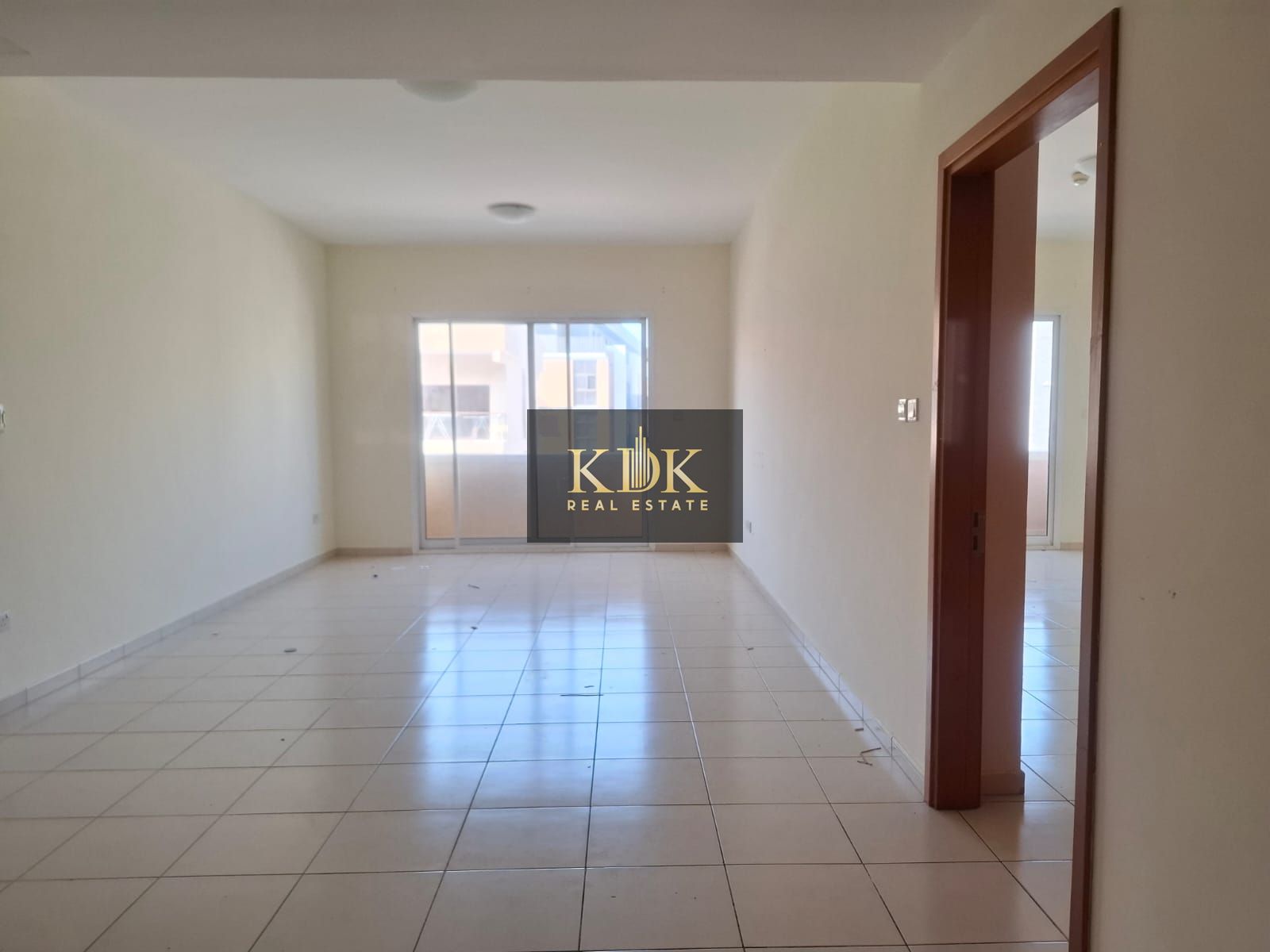 Community View | Unfurnished | Ready to Move