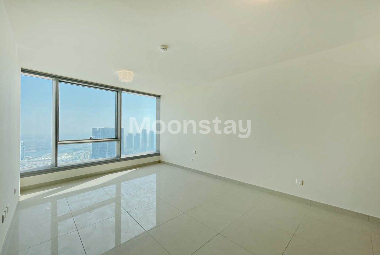 High Floor | Prime Location | Vacant