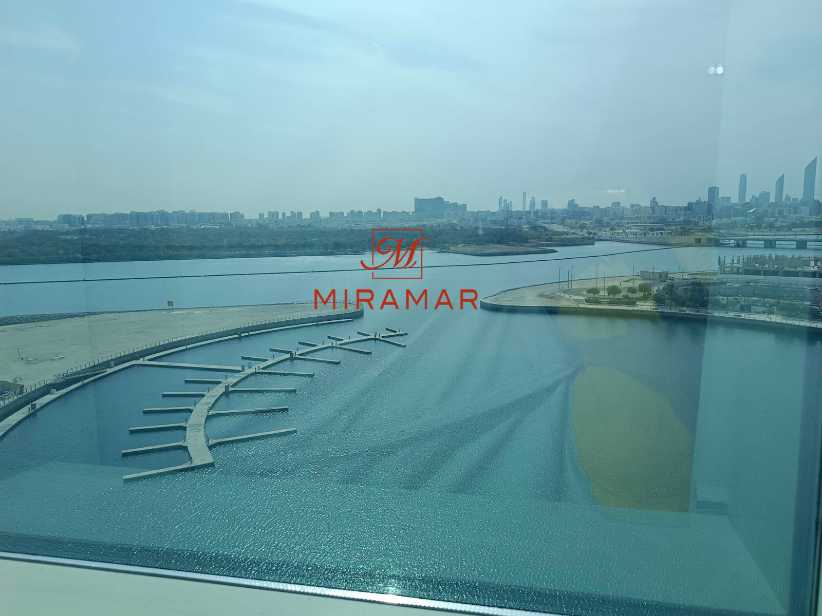 ⁂ Sea View⁂ High Floor⁂ Spacious Unit⁂ Prime Area⁂