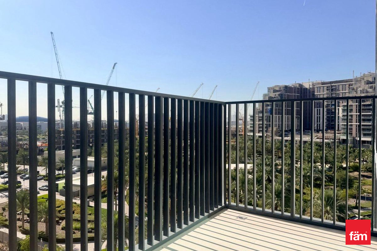 Full Park View | Vacant Now | Chiller Free