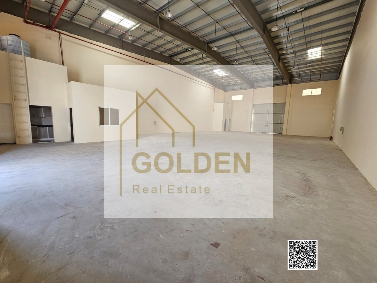 Fully equipped industrial warehouse for annual rent in Umm Al Quwain | 37kW electricity available