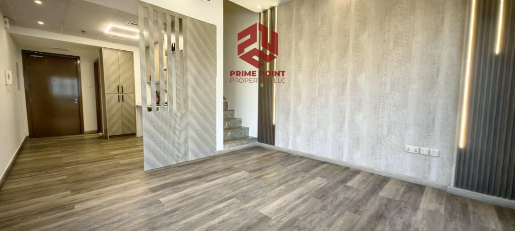 1 BR | DUPLEX | SPACIOUS | PRIME LOCATION