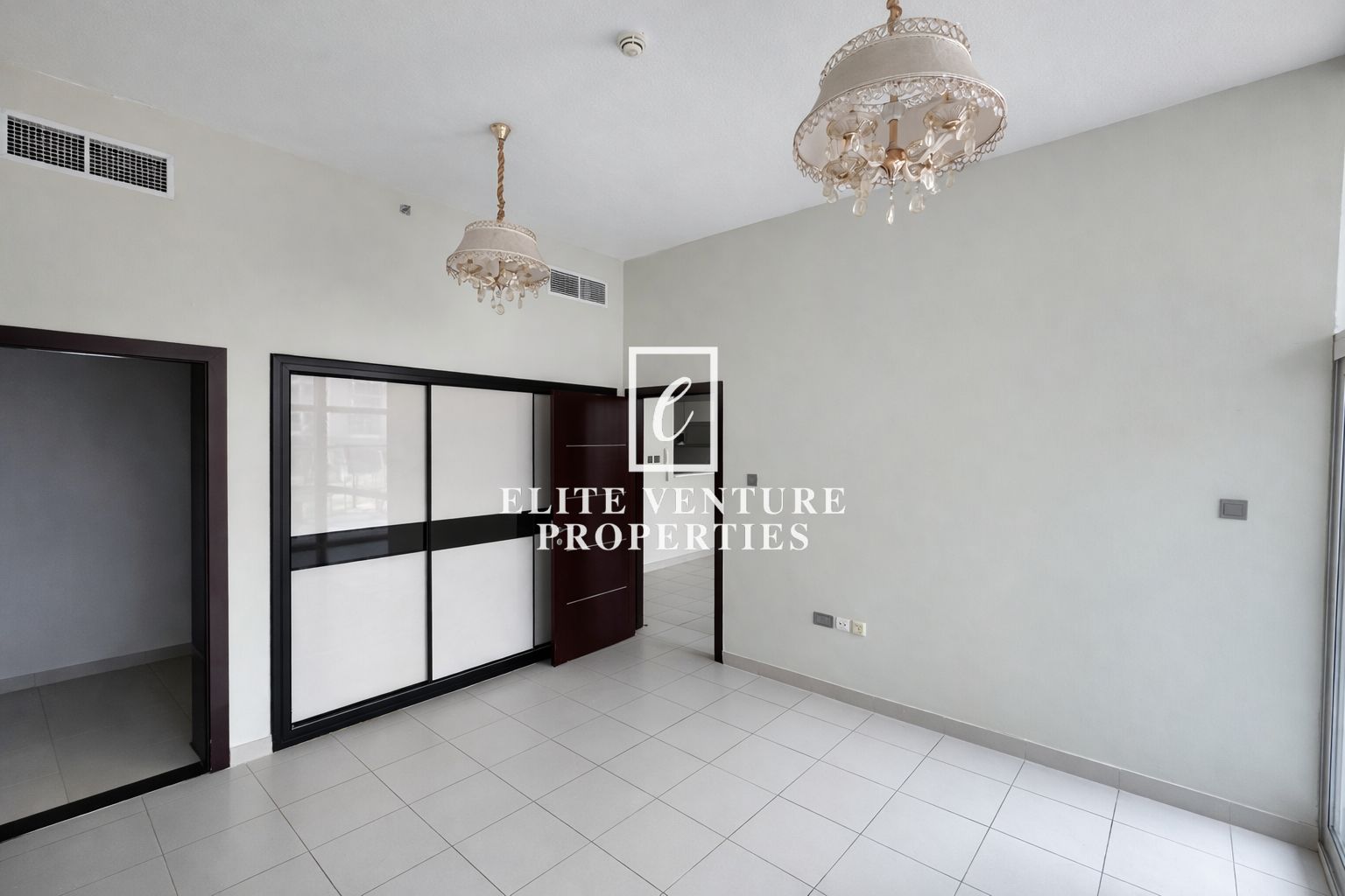 SPACIOUS | COMMUNITY VIEW | PRIME LOCATION