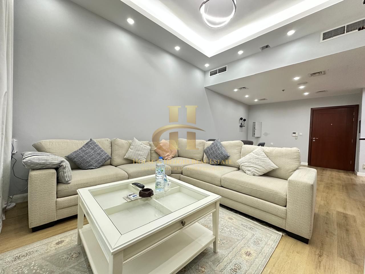 Fully Furnished | Upgraded | Spacious Unit