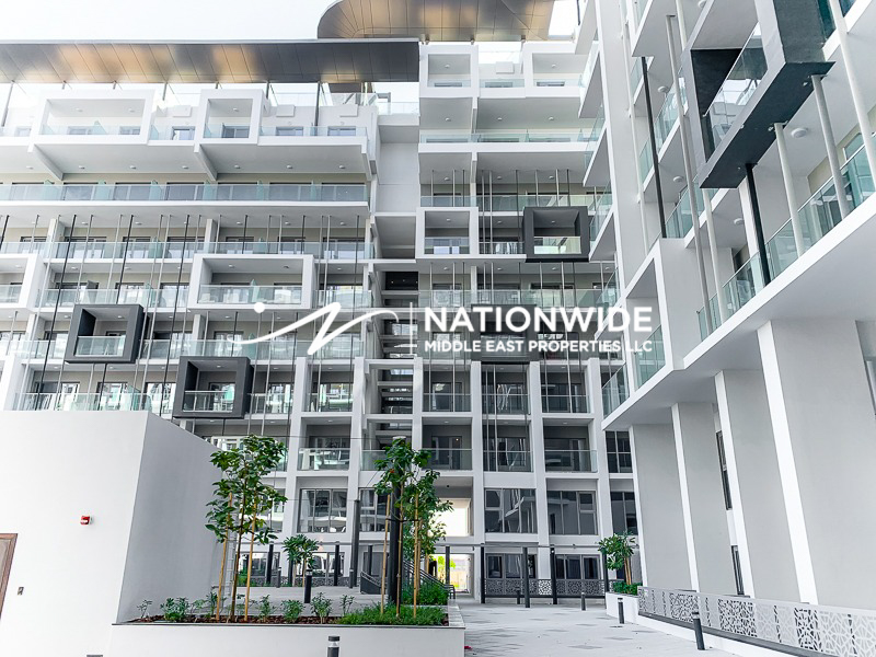 Fancy 2BR Duplex | Vibrant Living | Ideal Area