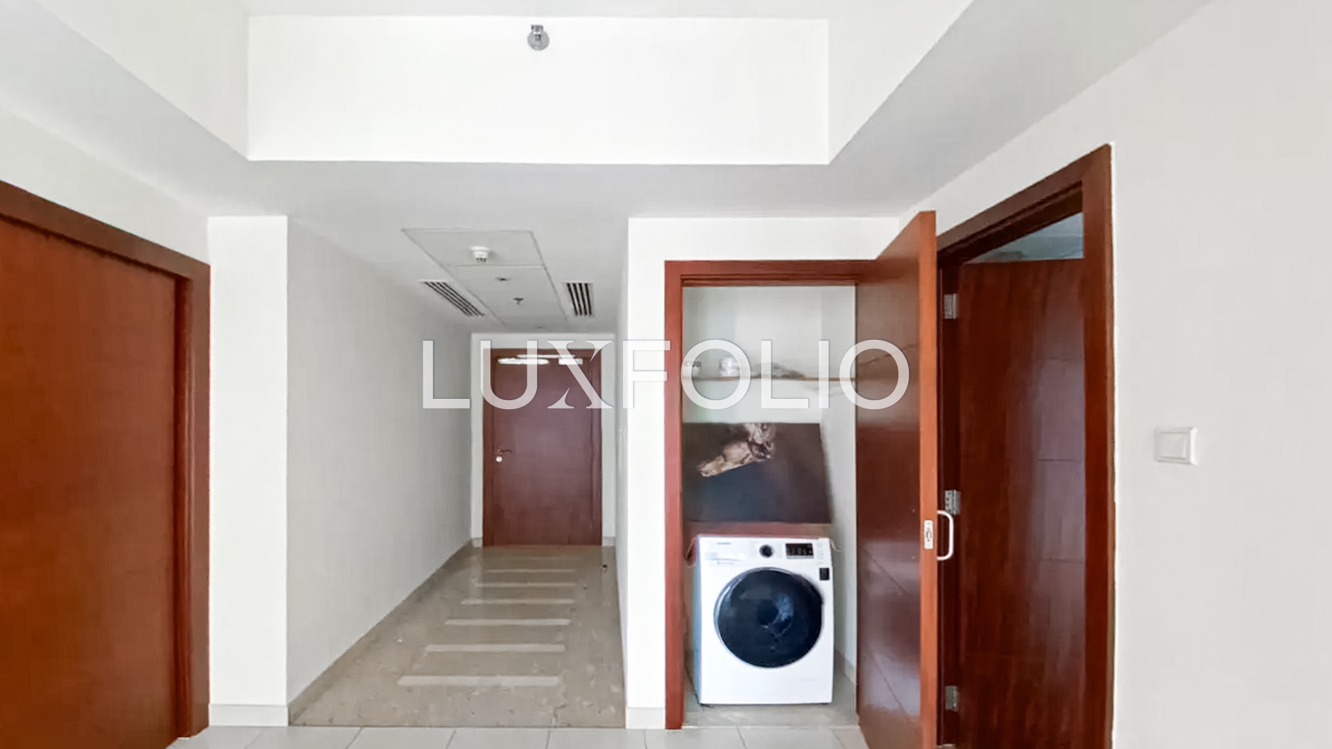 Prime Downtown Living | 01 Layout | Burj View