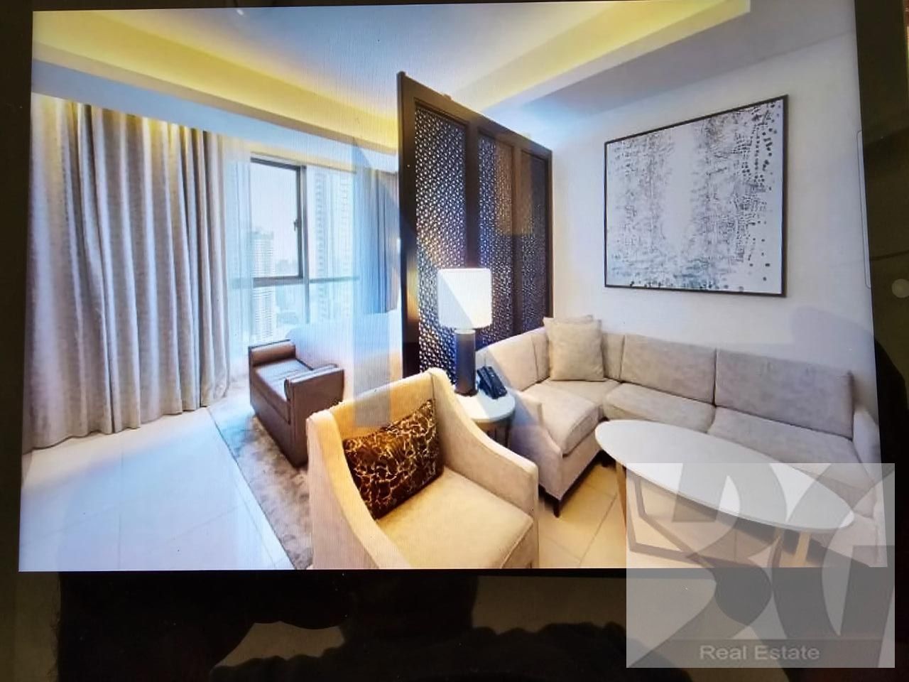 Fully Furnished I High Floor I Mall Access