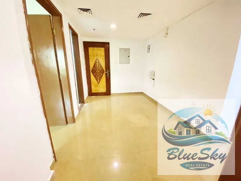 Amazing offer 1bhk with balcony just for rent 33k only for king faisal road