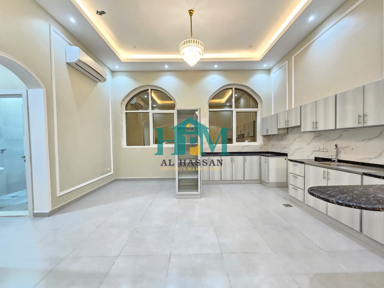 Big Yard | 5Br | 6 Bath | Big Kitchen | Full First Floor