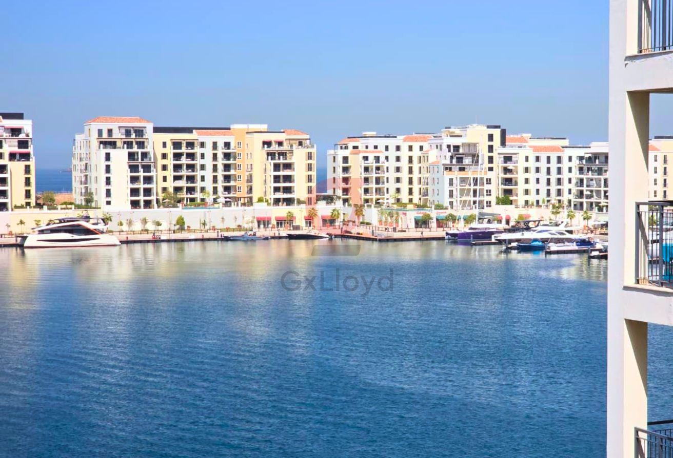 High Floor | Prime Location | Private Beach Access
