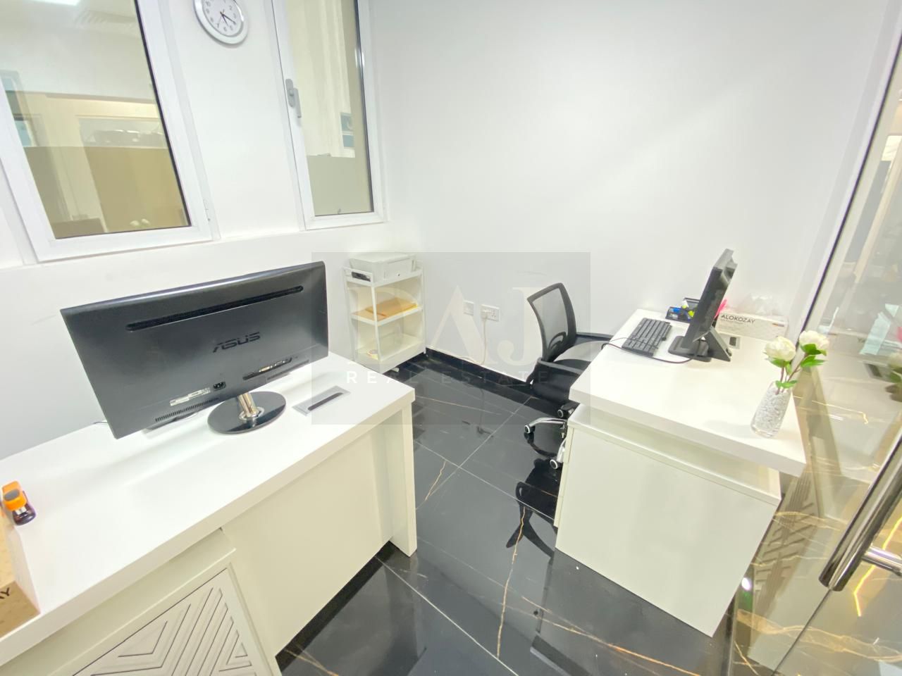Beautiful Office | Direct From Landlord | Near to Metro Station |