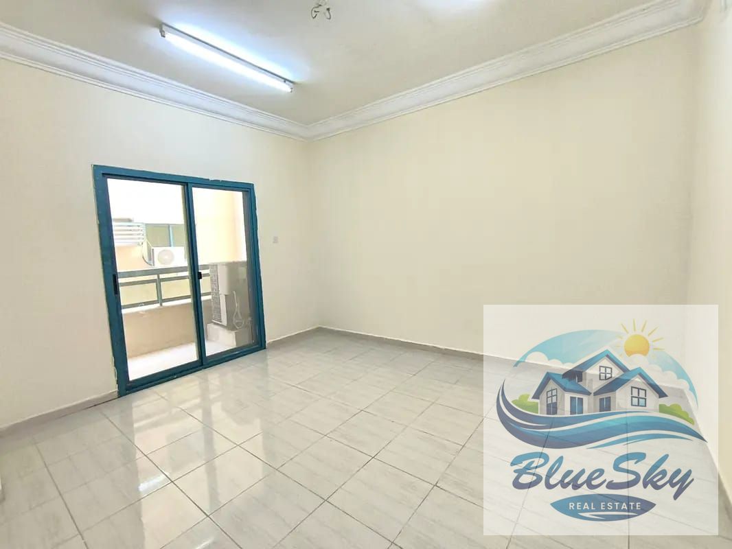 Cheep offer 2bhk with balcony Central ac just rent 35k