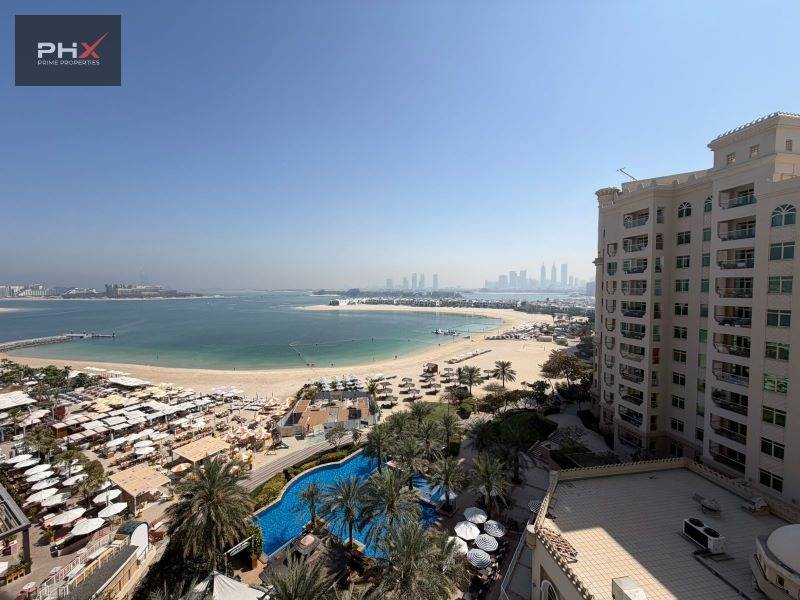 Mesmerizing Sea View I Chiller Free I Direct beach