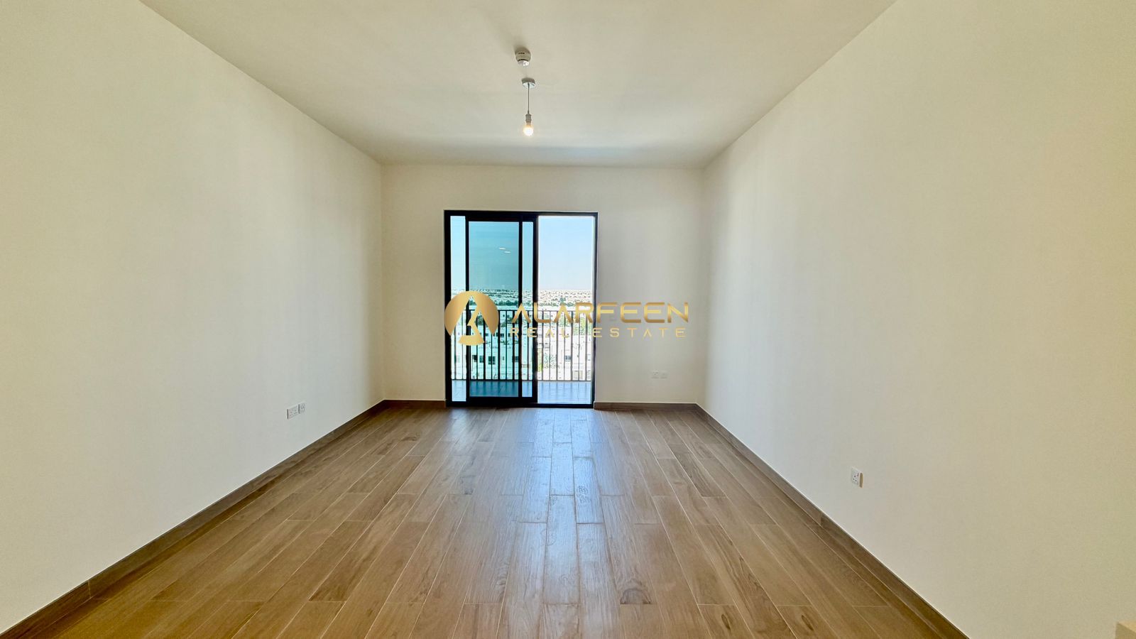 1 Bedroom Apartment | The Hamilton Town Square | Pool & Community View | Balcony Access