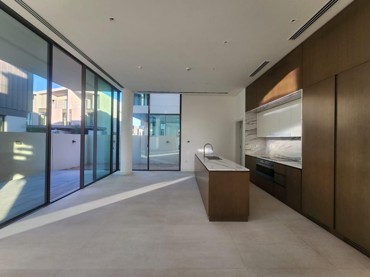 Brand New | Private Elevator | Burj Khalifa View