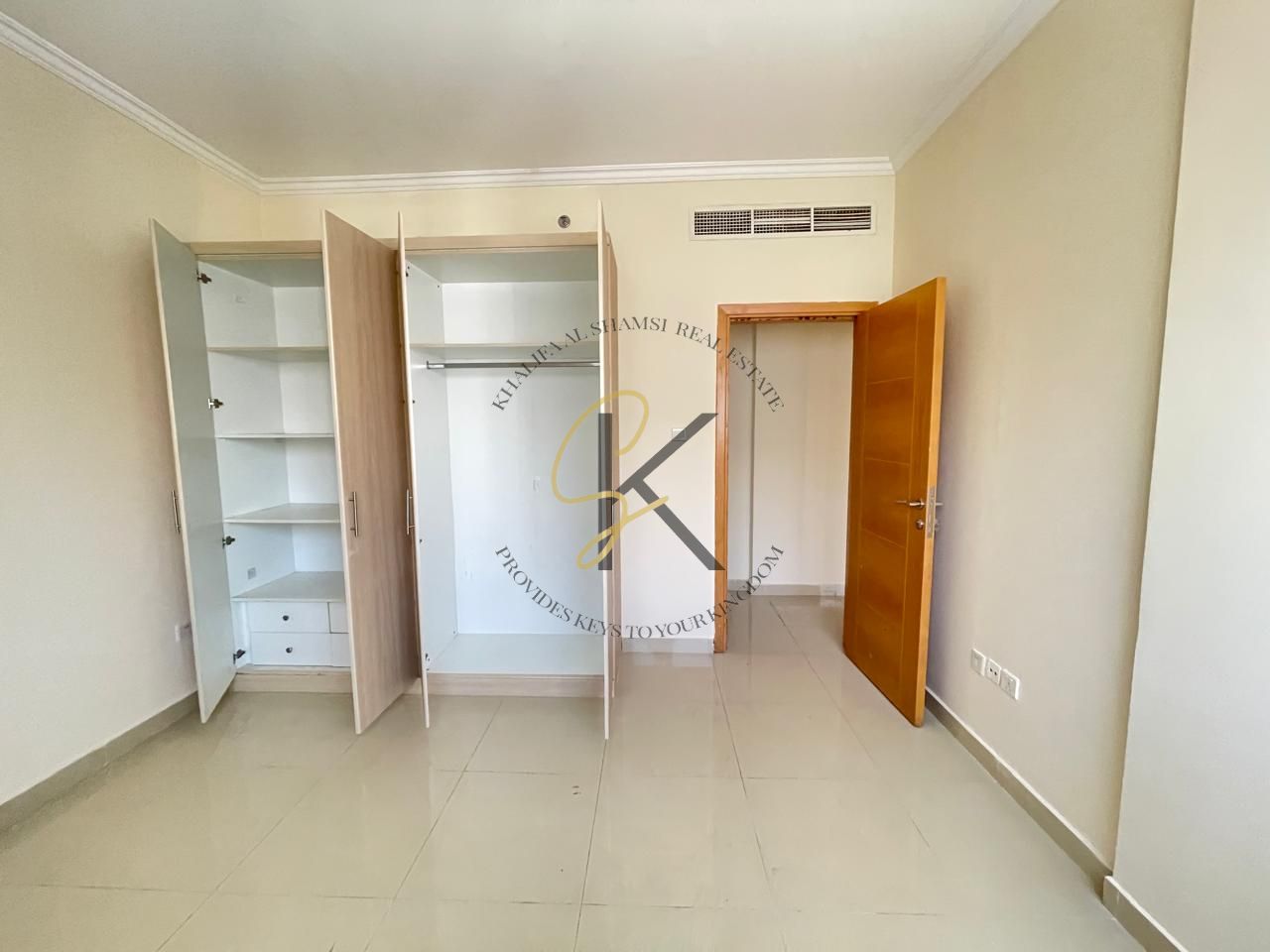 Brand New Unfurnished 3BHK with Balcony & Dedicated Parking | 3 Washrooms | 2580 Sqft Luxury Family Apartment in Muwailah Commercial, Sharjah