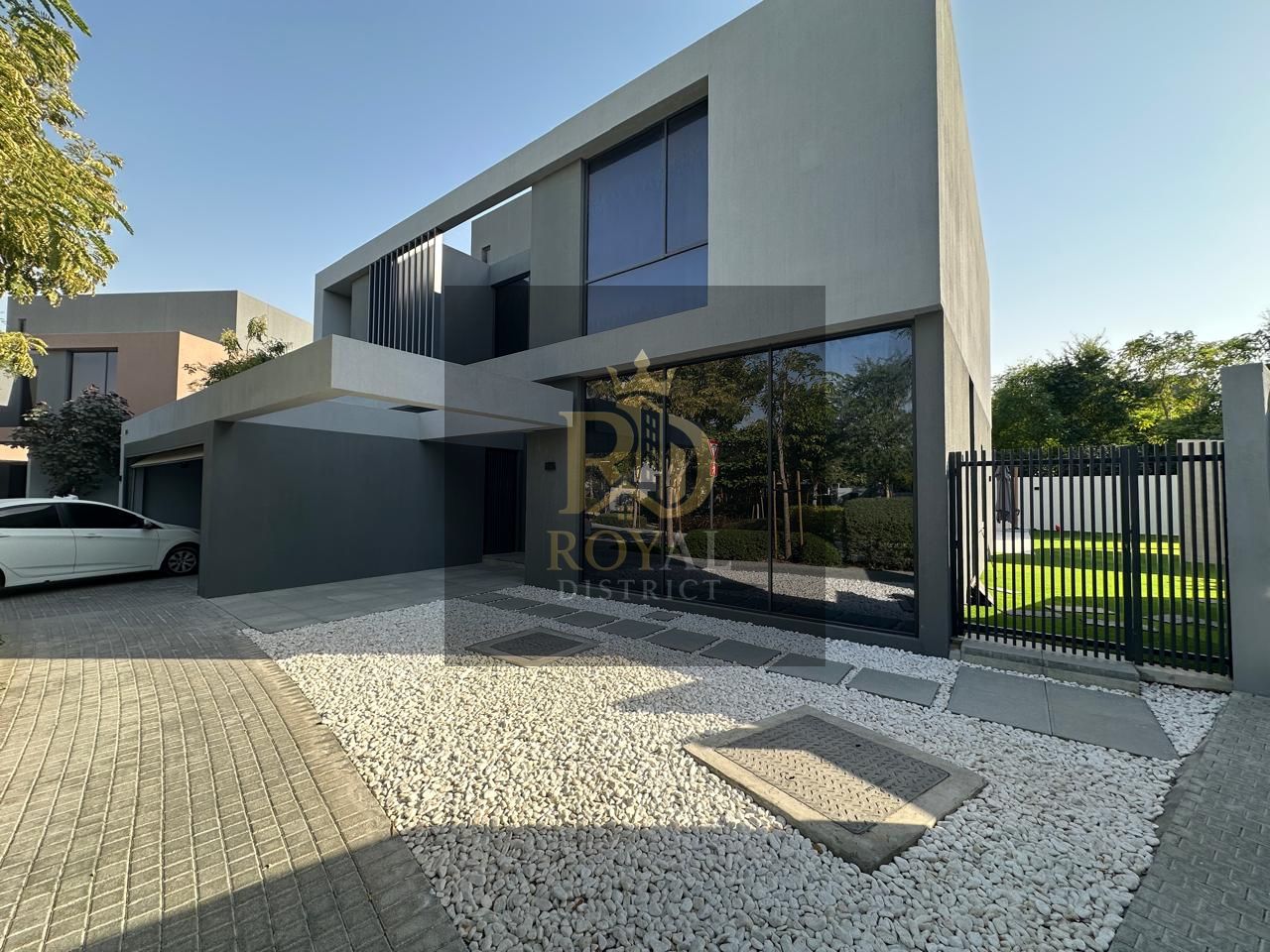 ULTRA-LUXURY SIGNATURE VILLA IN ROBINIA | FLOATING STAIRCASE | 5 BEDROOM | G+2 | PRIVATE POOL | SUPER LUXURY FINISHING | PRIME LOCATION