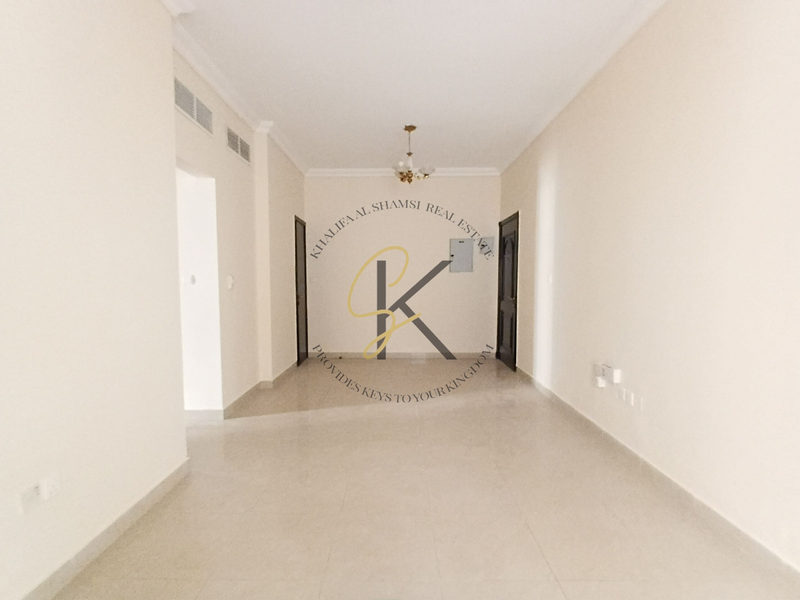 Lavish 2 BHK full of family building Neat and clean room Near by Day to Day for contact Babar