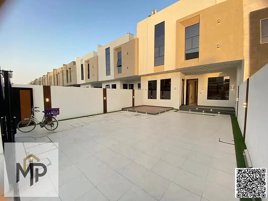 For sale: Luxury villa near Sheikh Mohammed Bin Zayed Road - Freehold ownership for life for all nationalities
