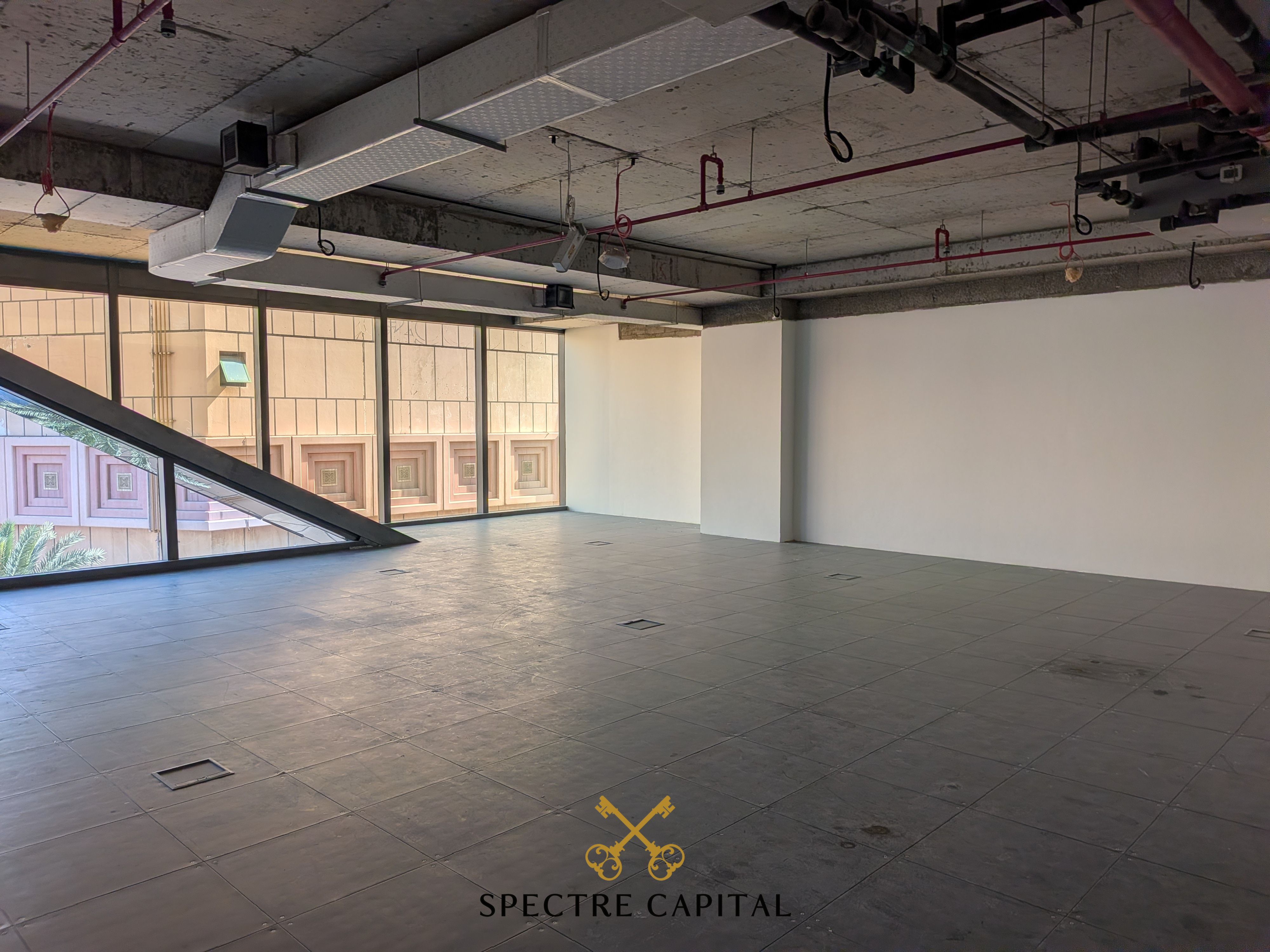 Premium Office | Prime Location | Semi-Fitted