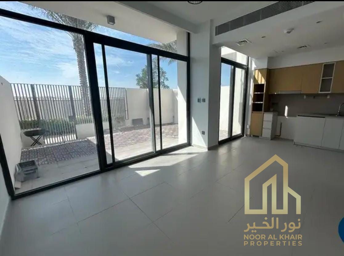 Vacant Now | Close to Amenities | Unfurnished Unit