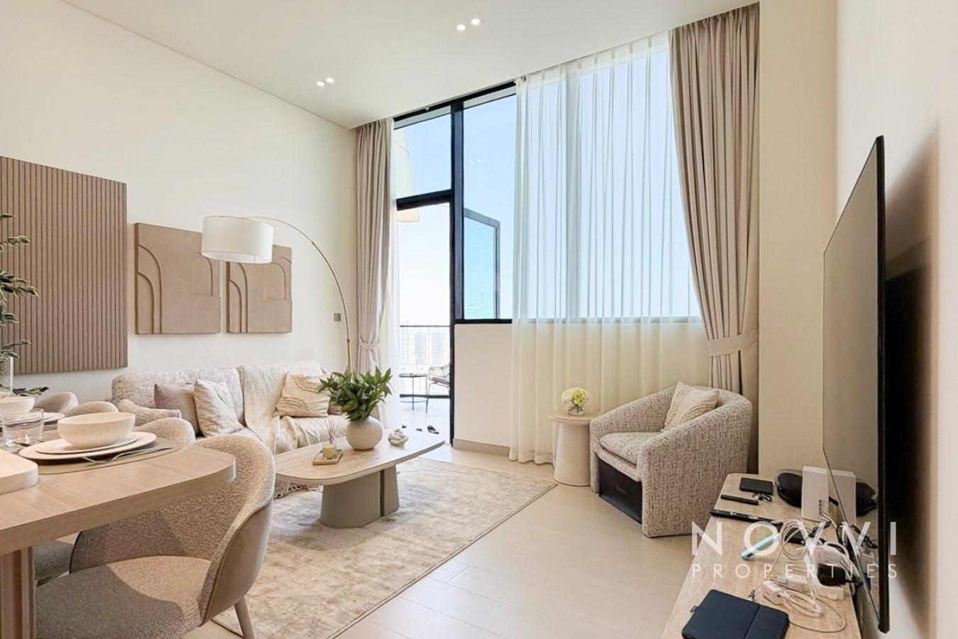 Furnished | High Floor | Park and Marina Views