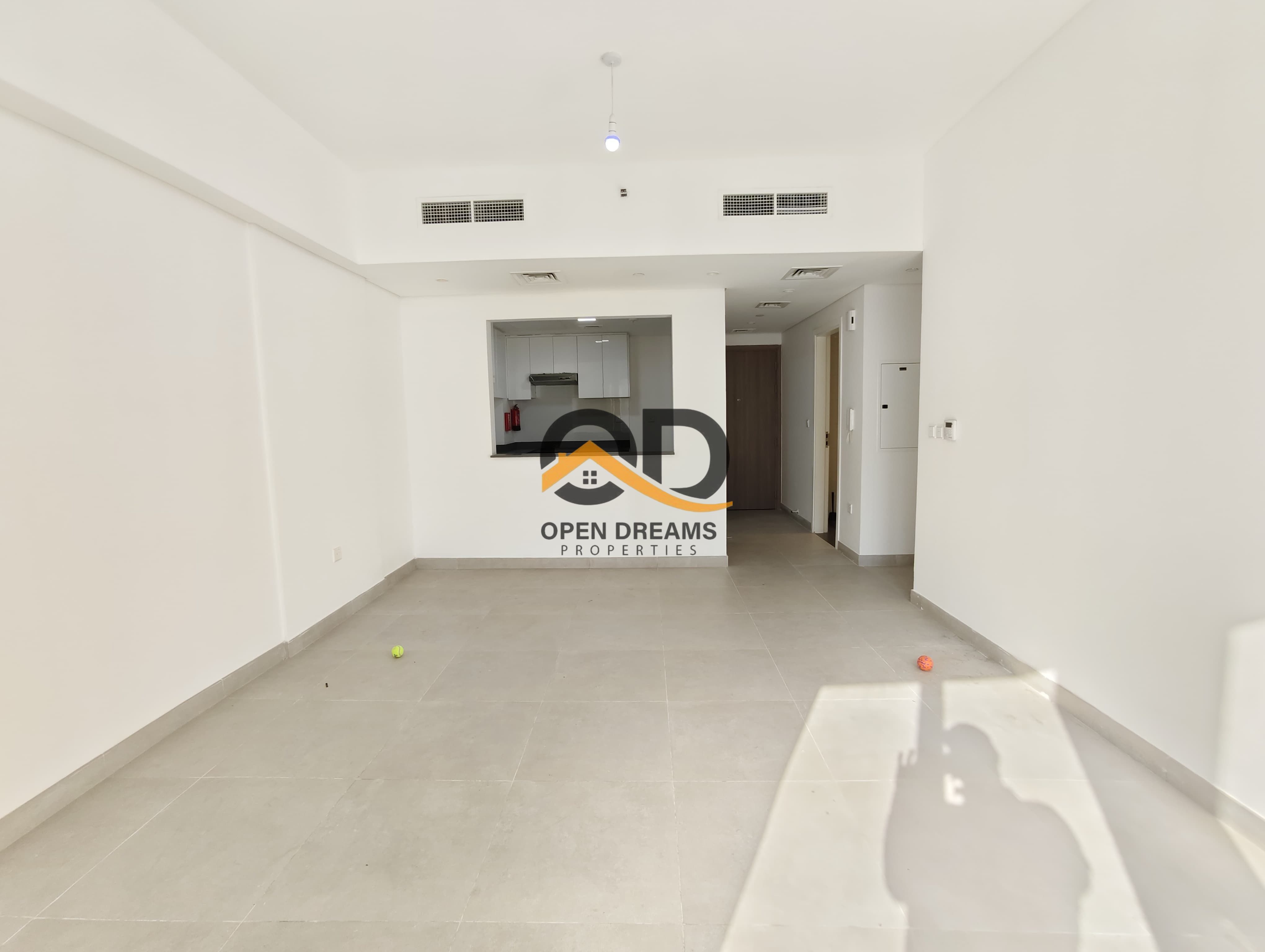 Limited Time Offer 1 BR With Balcony Ready To Move