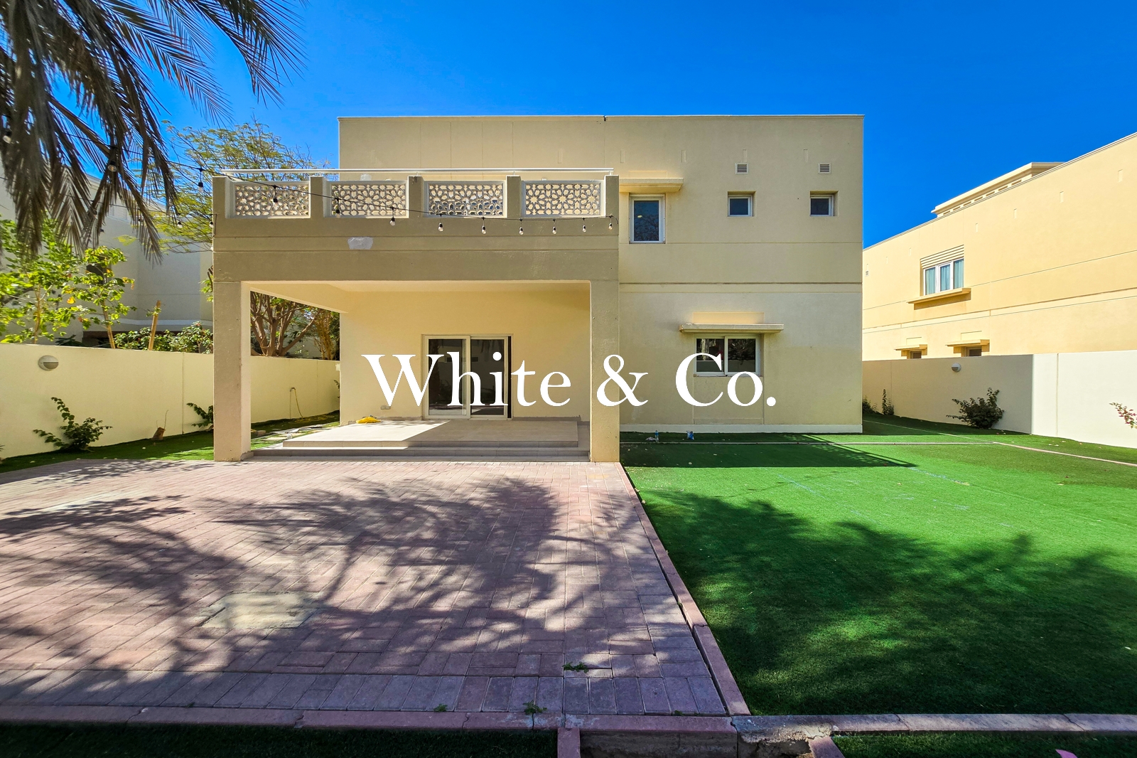 Large Plot | Vacant Now | Landscaped