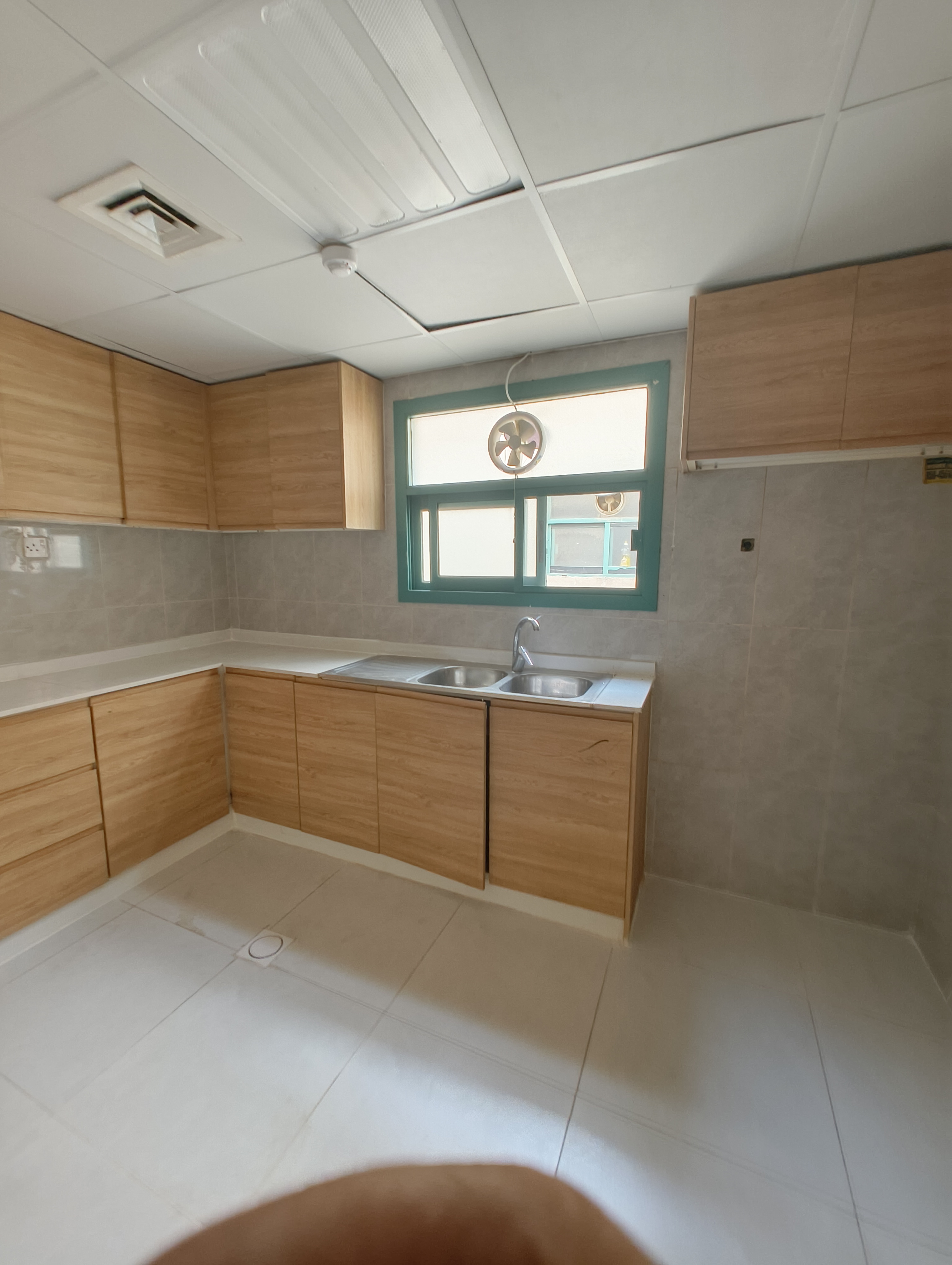1BHK FULLY RENOVATED FRONT OF ETISALAT OFF FOR FAMILYS READY TO MOVE