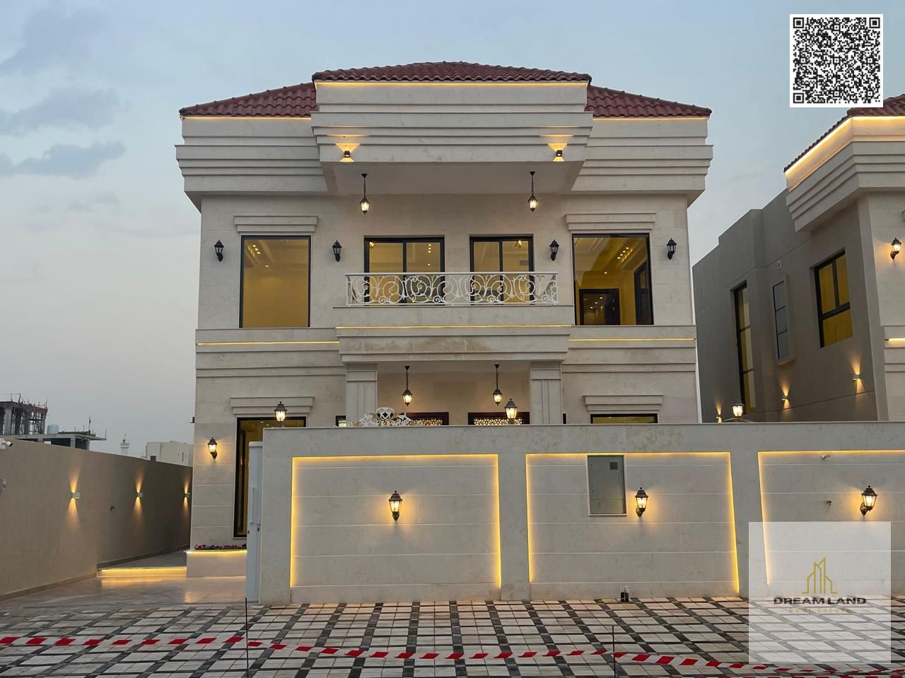 Villa for sale in Al-Haliyo 2 - 4 bedrooms | Land area 3014 sq ft | Built-up area 3200 sq ft