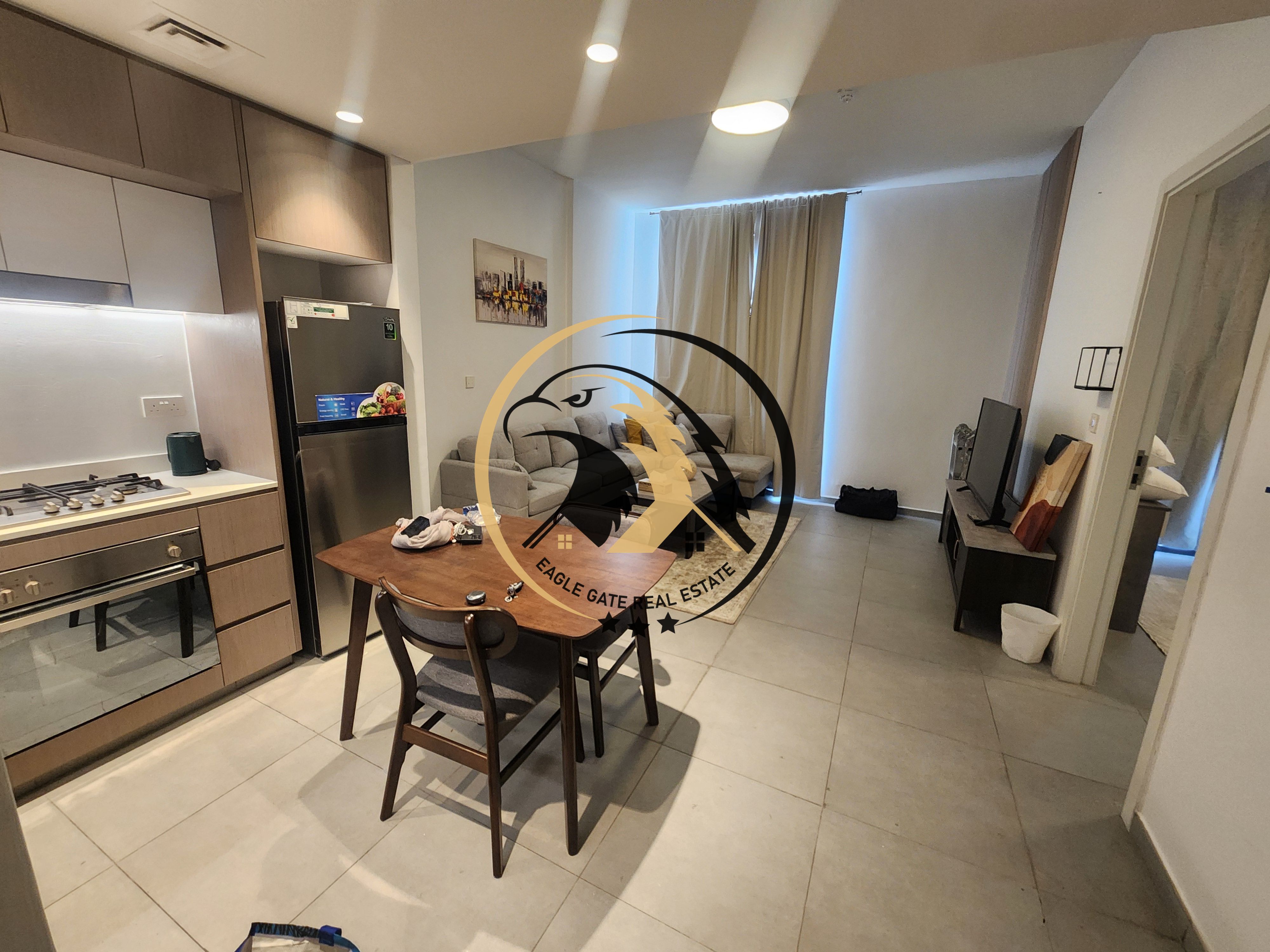 Fully furnished!! Pool view!! 1BR apartment available with Master bedroom