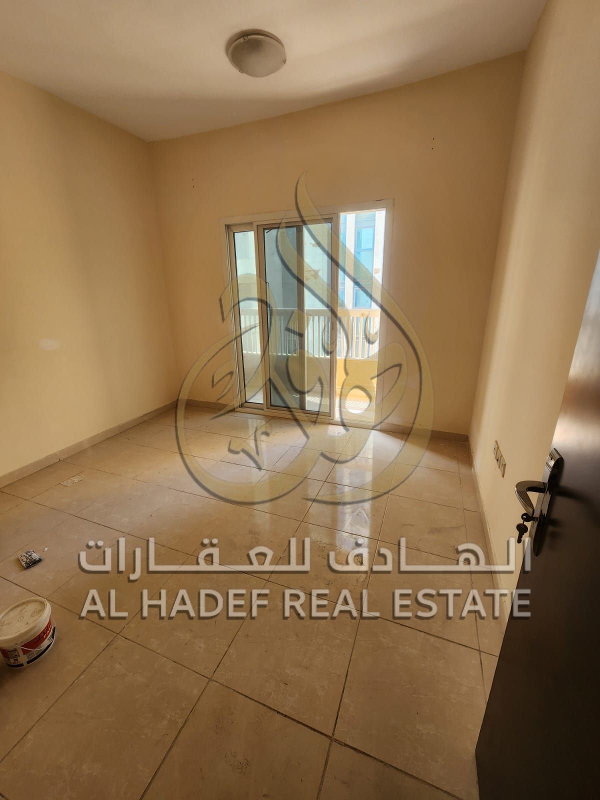 For Rent in Sharjah – Al Qasimia Al Mahatta Available apartment with 2 bedrooms and a living room, located in a prime area of Al Qasimia Al Mahatta, c