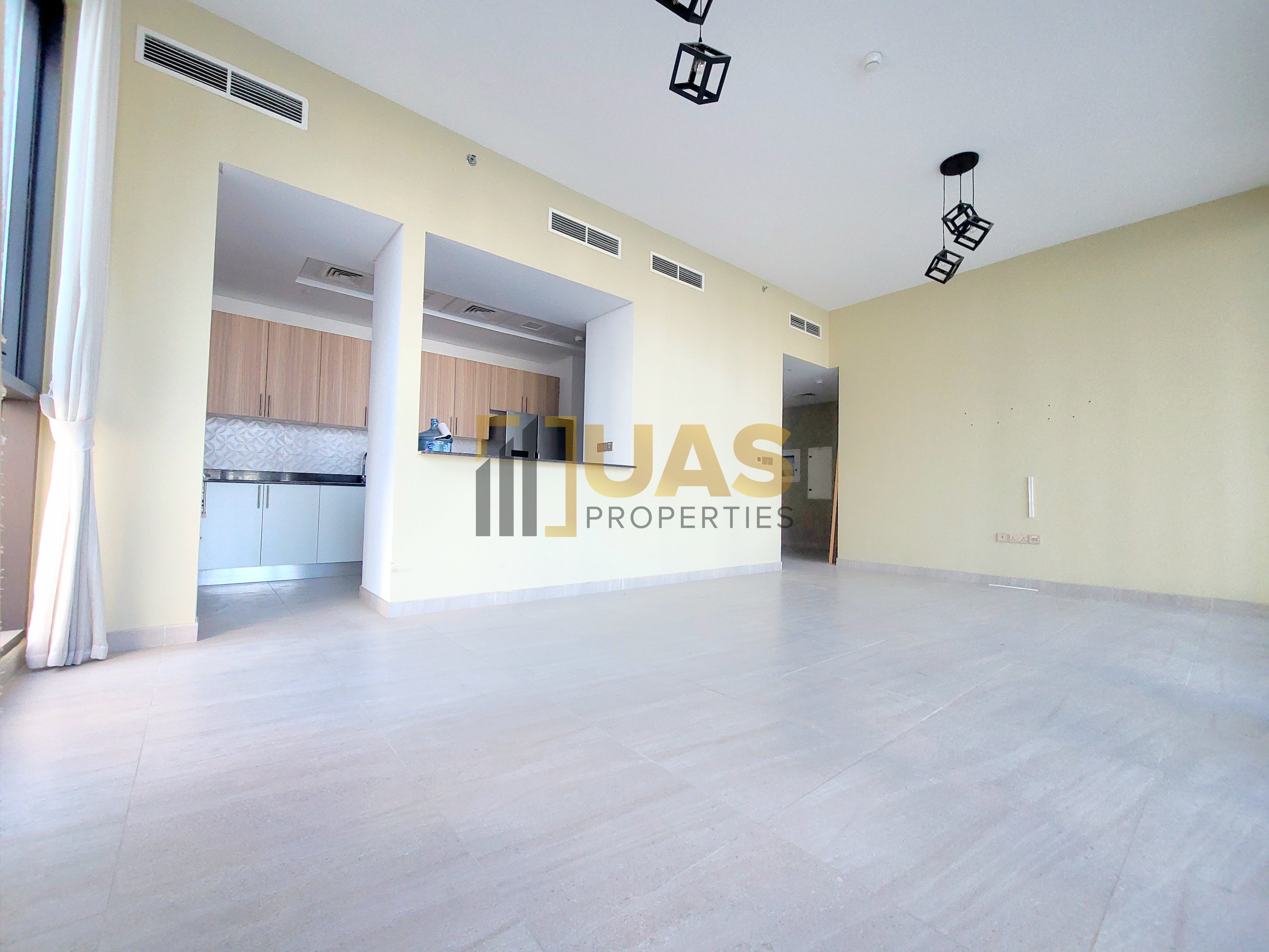 Luxurious & Spacious/ 2bhk With Maid/ Kitchen Appliances