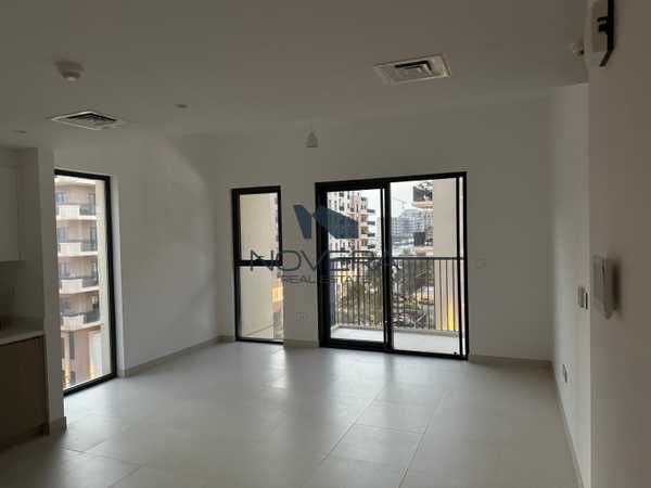 Elegant 3-bedroom + maid’s room in Sharjah’s top waterfront community | Modern, spacious, and ready to move.