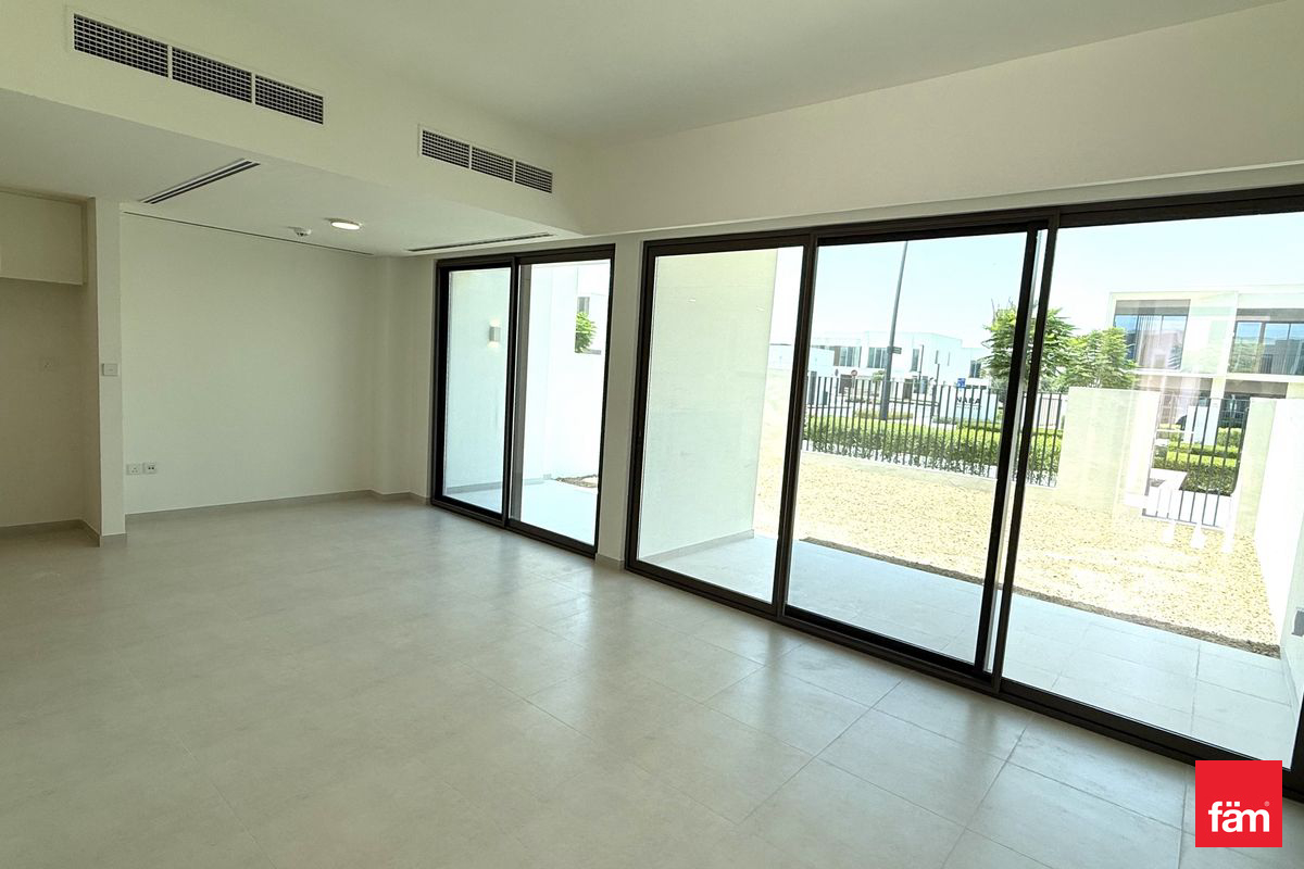 Brand New I Vacant I Investors Deal
