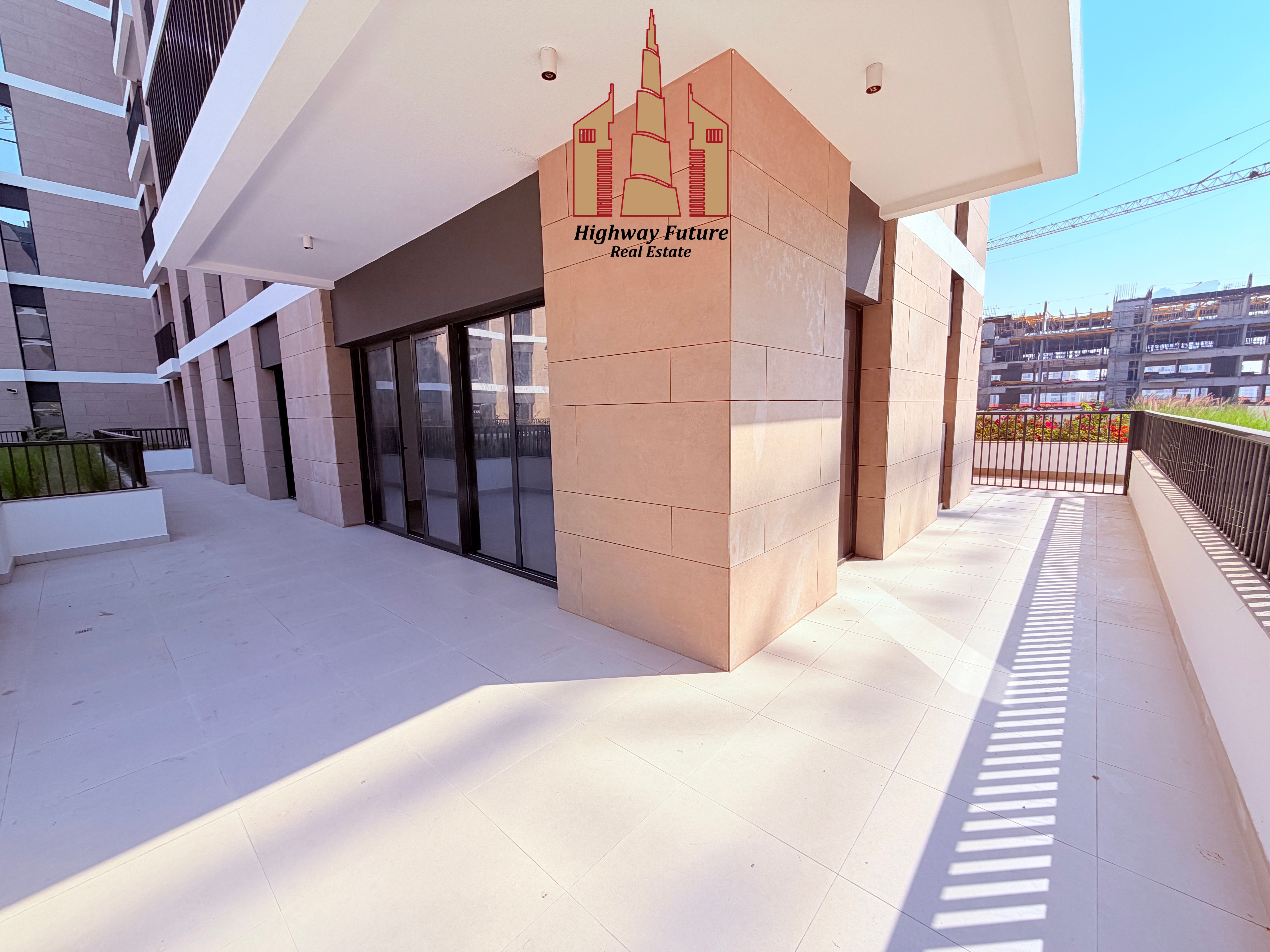 Brand New | Huge Terrace | Luxurious 3-BR | All Amenities |