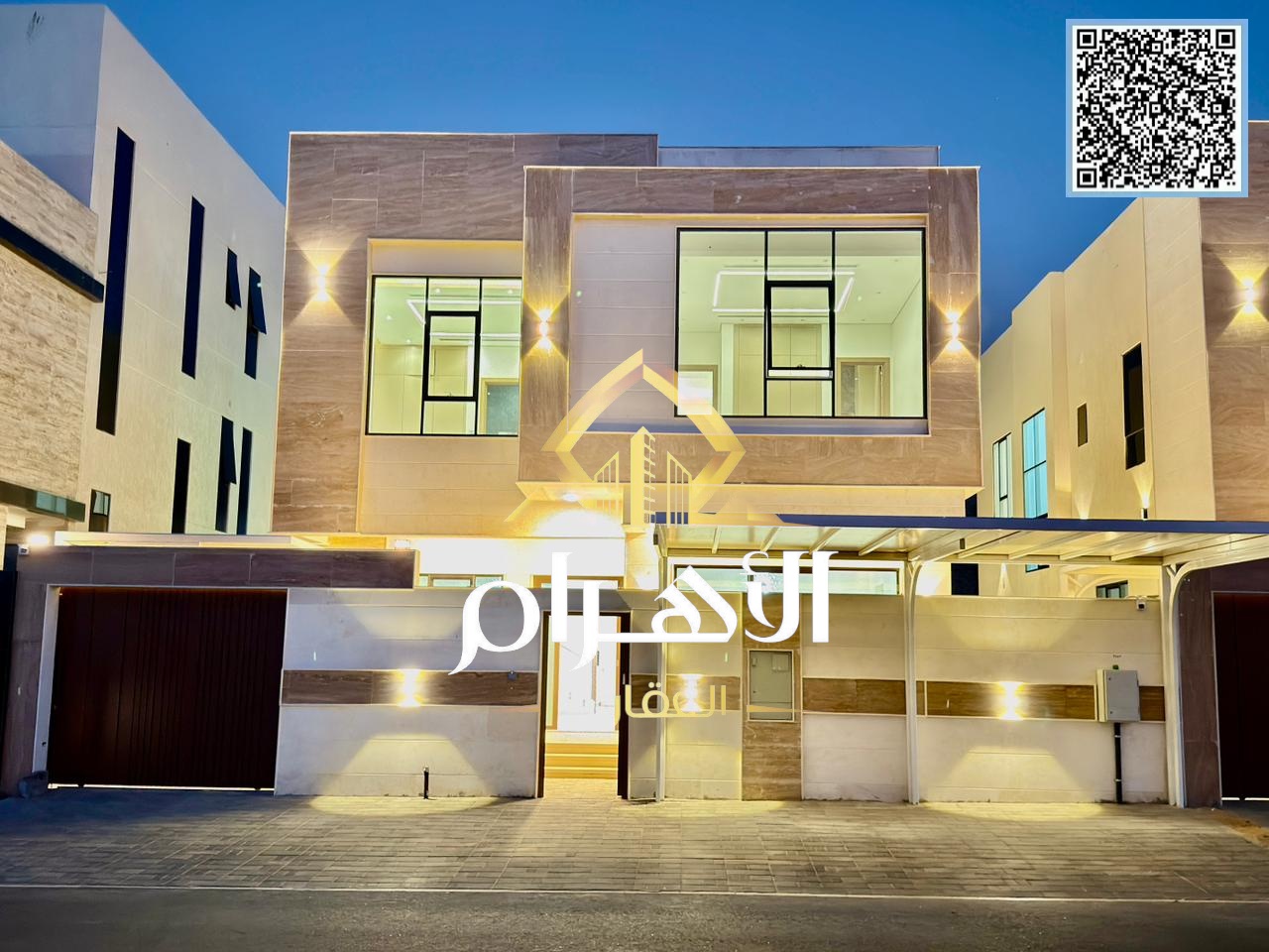 A villa on the main street, ready to move in, with all electricity, water, and air conditioning fees included, in one of Ajman's most prestigious area