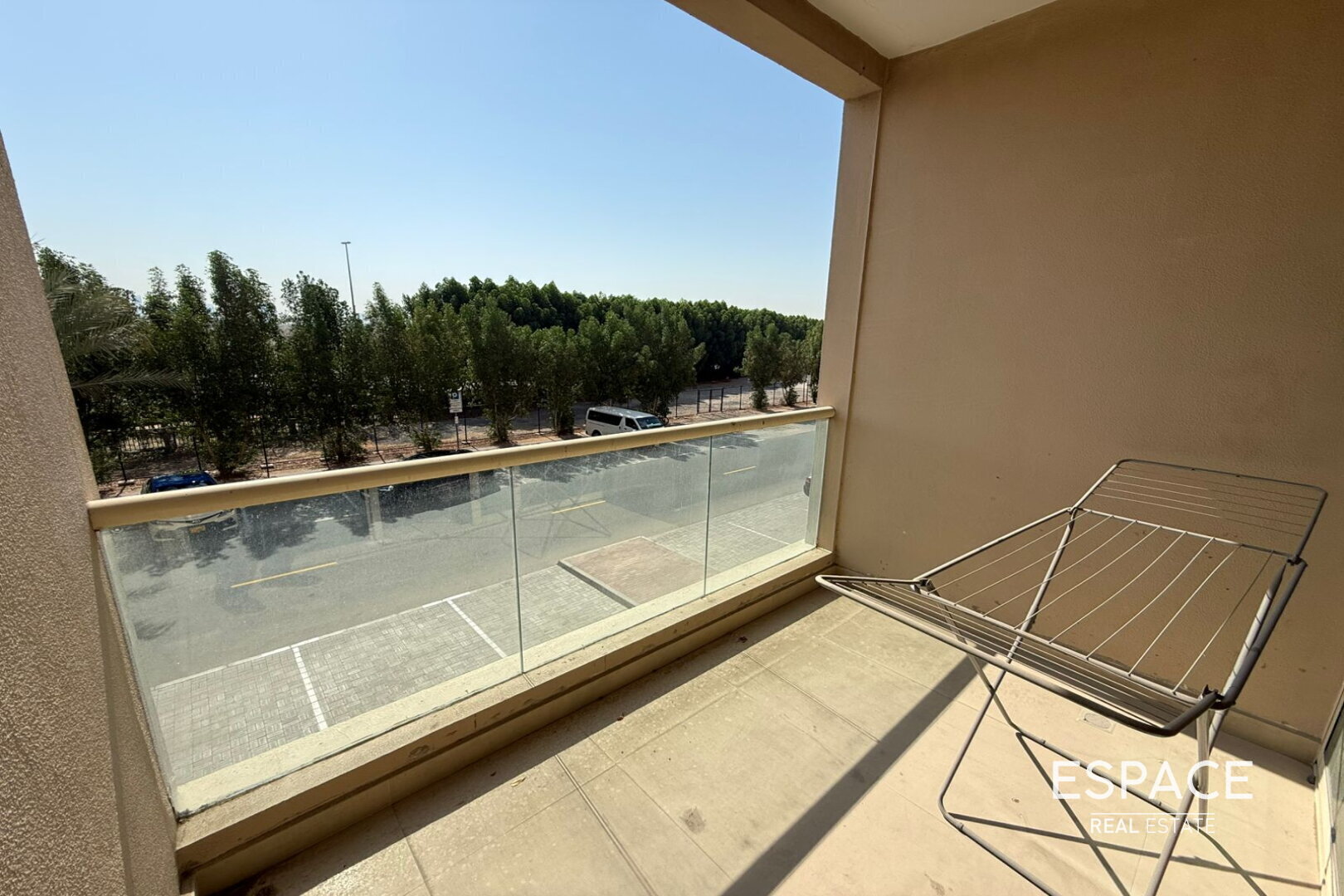 Fully Furnished Studio | The Greens