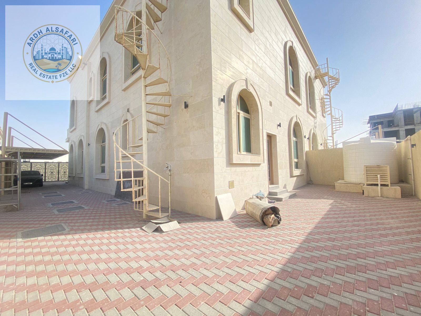Brand new villa 6 bhk Hot offer all master room 8 bath 2 majlis parking space ready to move
