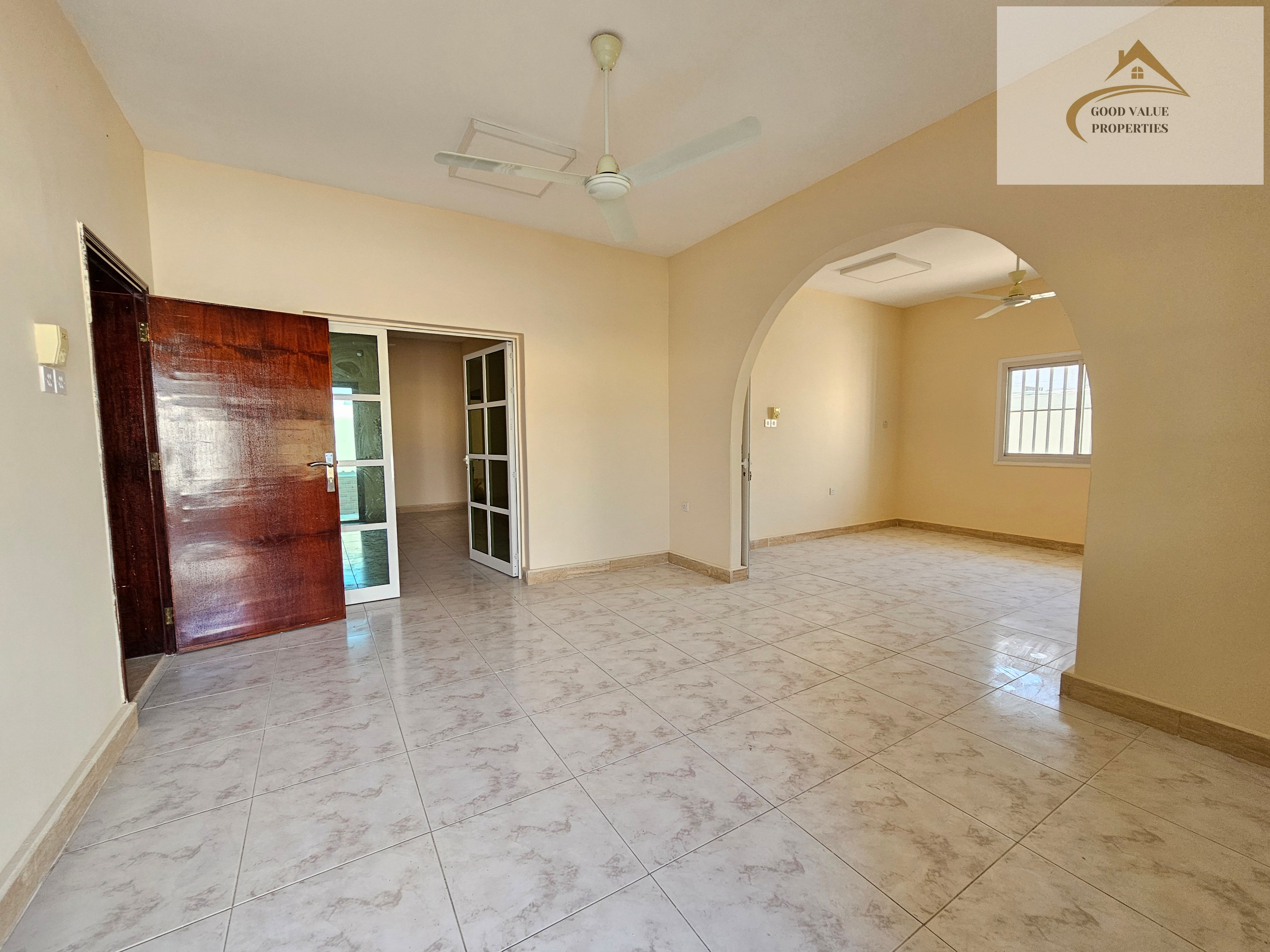 Lavish 3bhk single story villa newly renovated