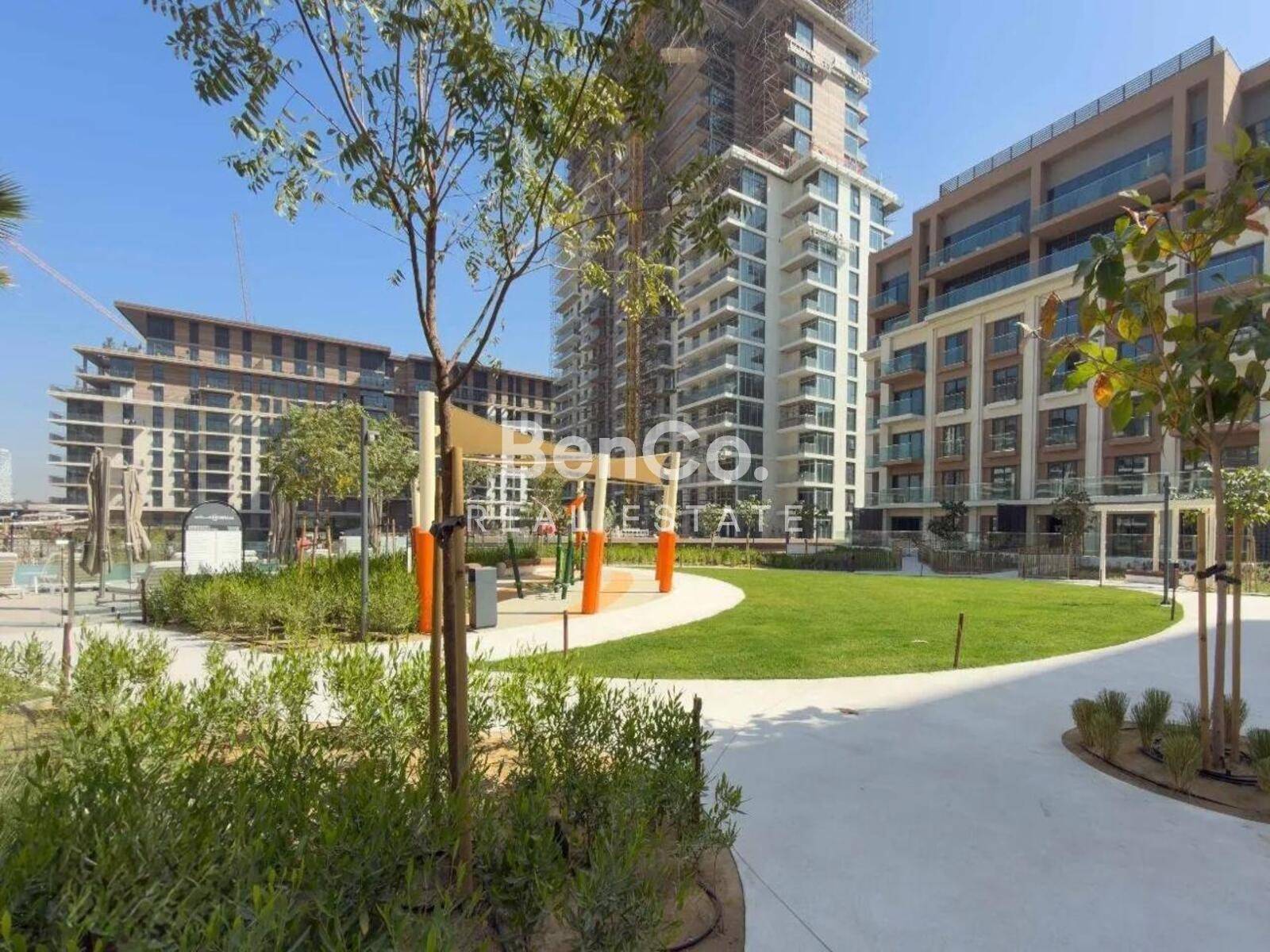 2 Bedrooms | Burj Khalifa View | Vacant