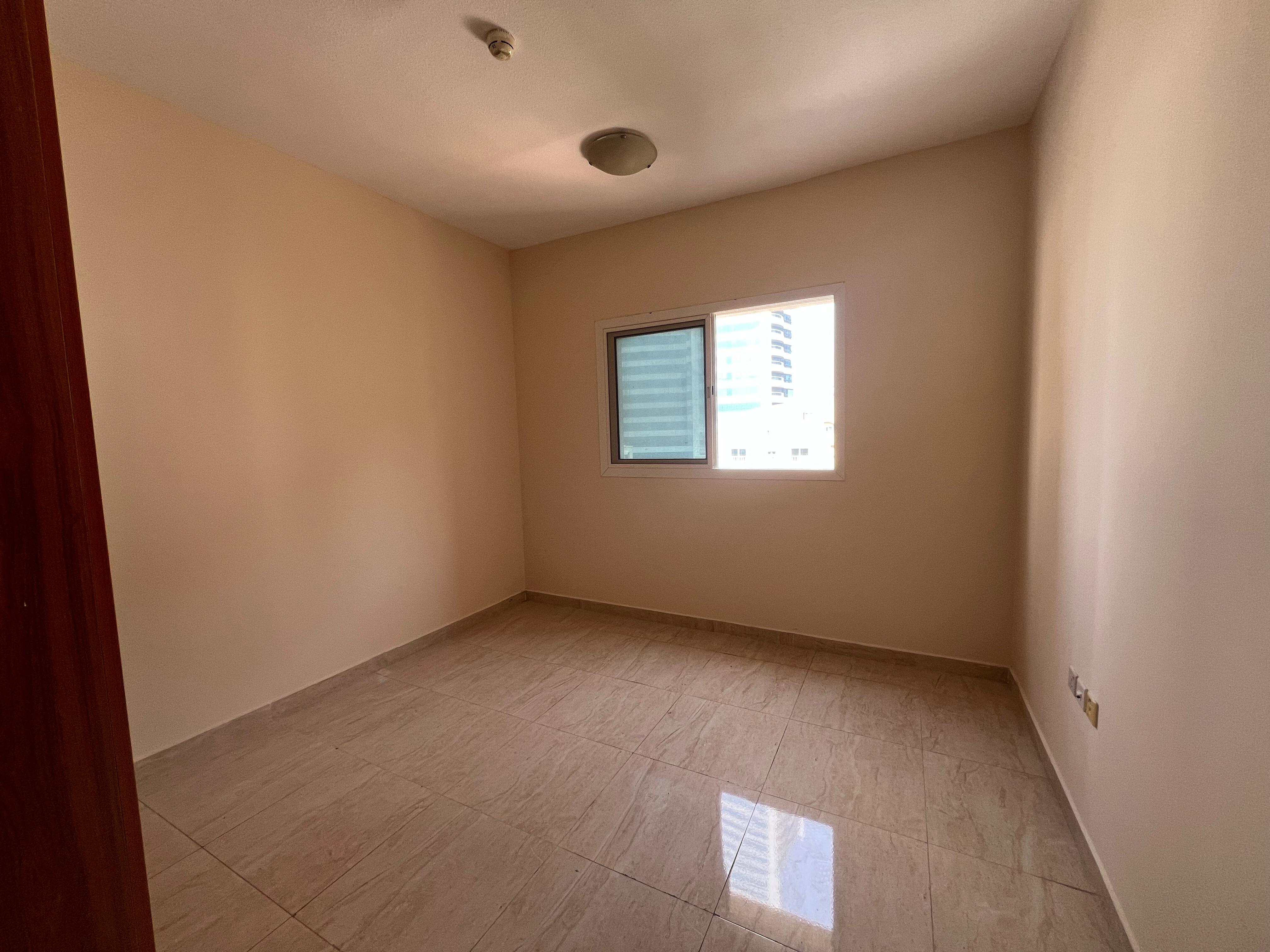 Wardrobe | Free Parking | Ready to move | Family