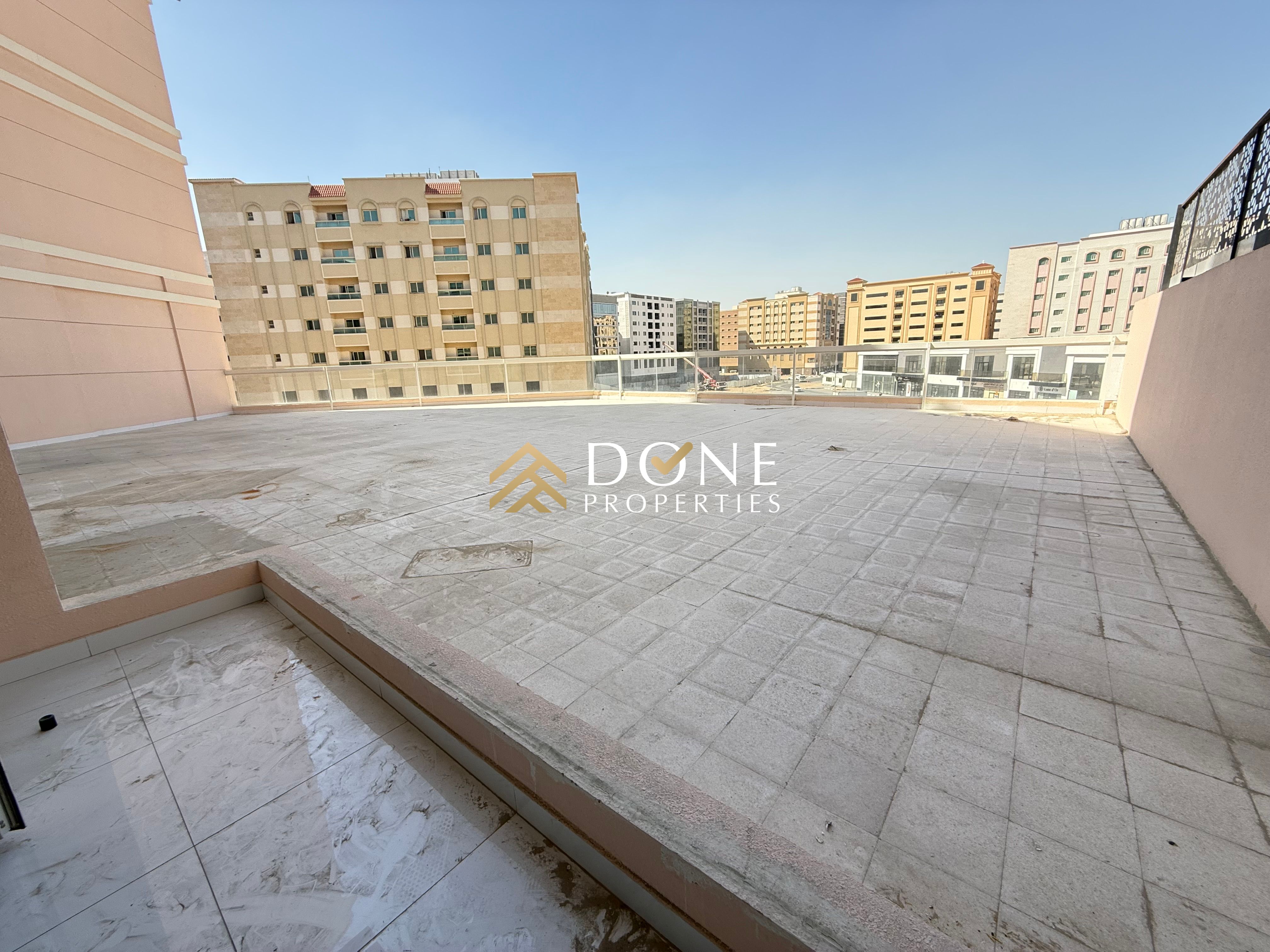 Spacious 2-Bedroom with Master, Terrace andSpacious 2-Bedroom with Master, Terrace, and Breathtaking Views Breathtaking View