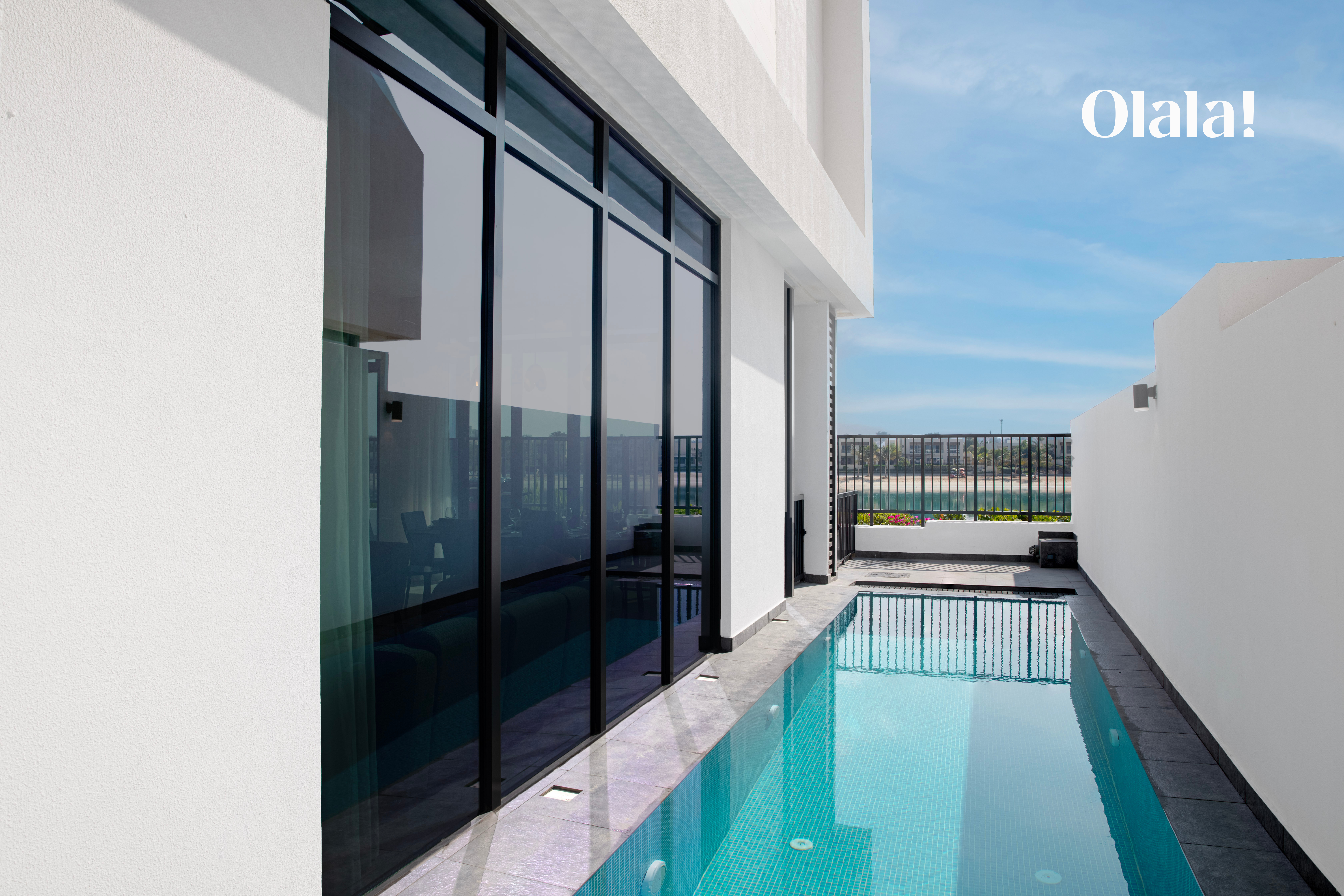 Luxury 5-Bedroom Beachfront Villa with Private Pool – Mina Al Arab