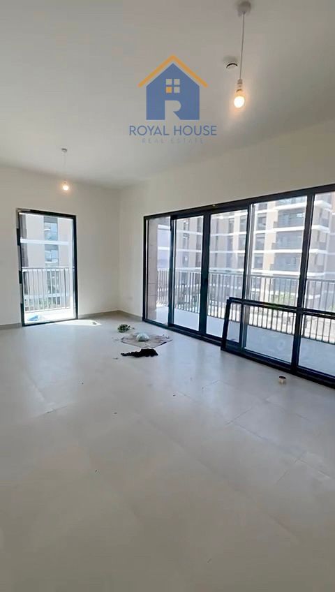 Three rooms and a hall, Maryam Island, newest building