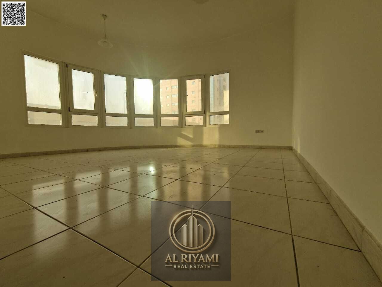 Two-bedroom apartment for rent in Al Rashidiya, opposite the Sheikh's Palace