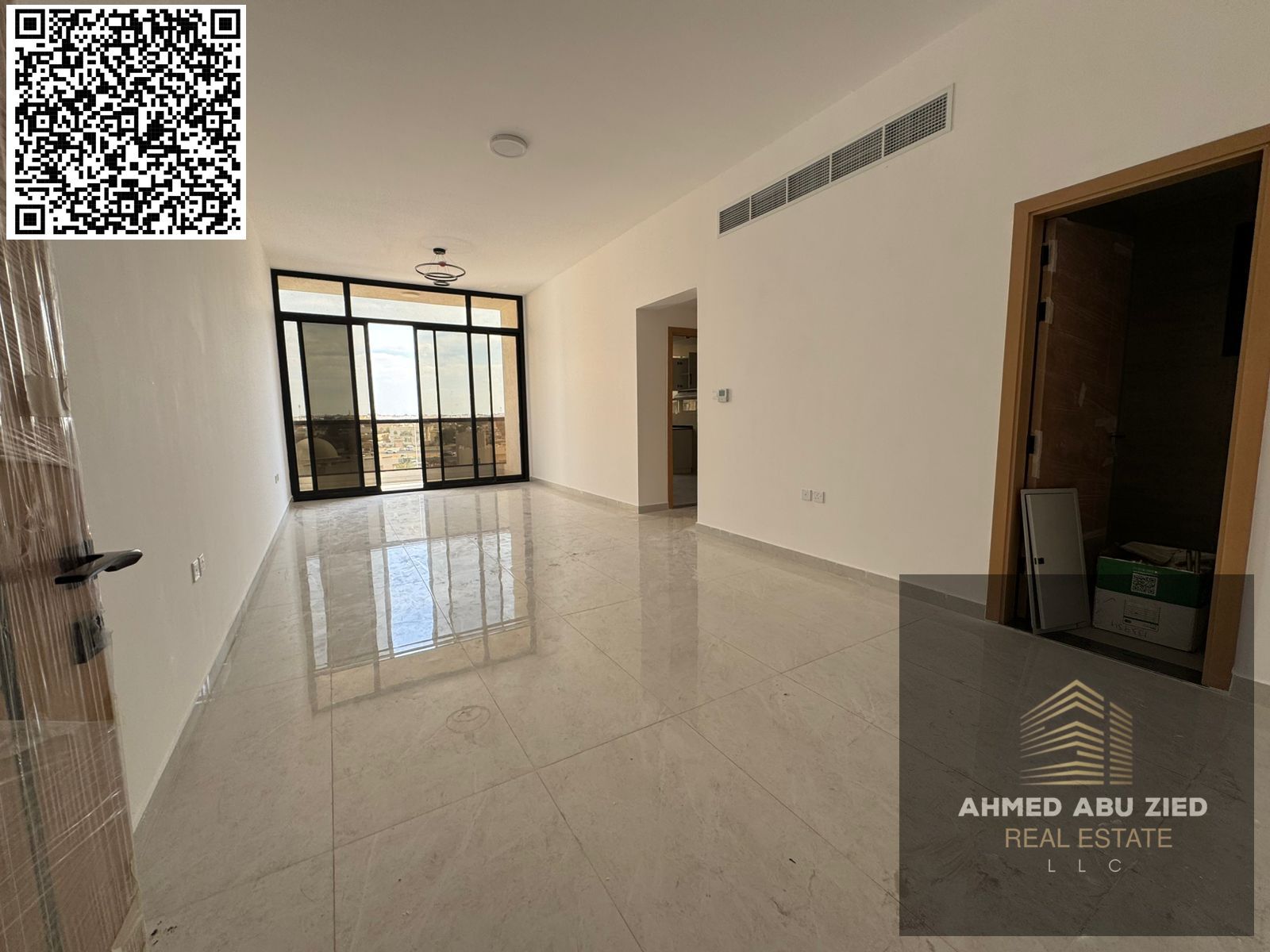 Two bedrooms and a living room, first occupancy, with 3 bathrooms, built-in wardrobes, a fully equipped kitchen, and a distinctive balcony with an ope