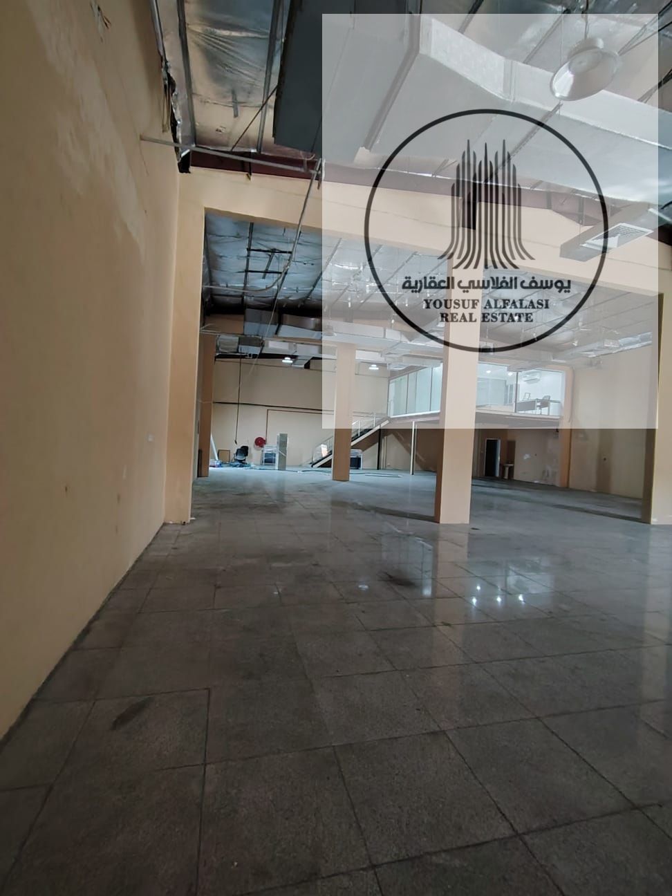 Warehouse rent in Jurf Industrial Area 3 - 7000 SQ FT - 60 KW - Price 380000 AED