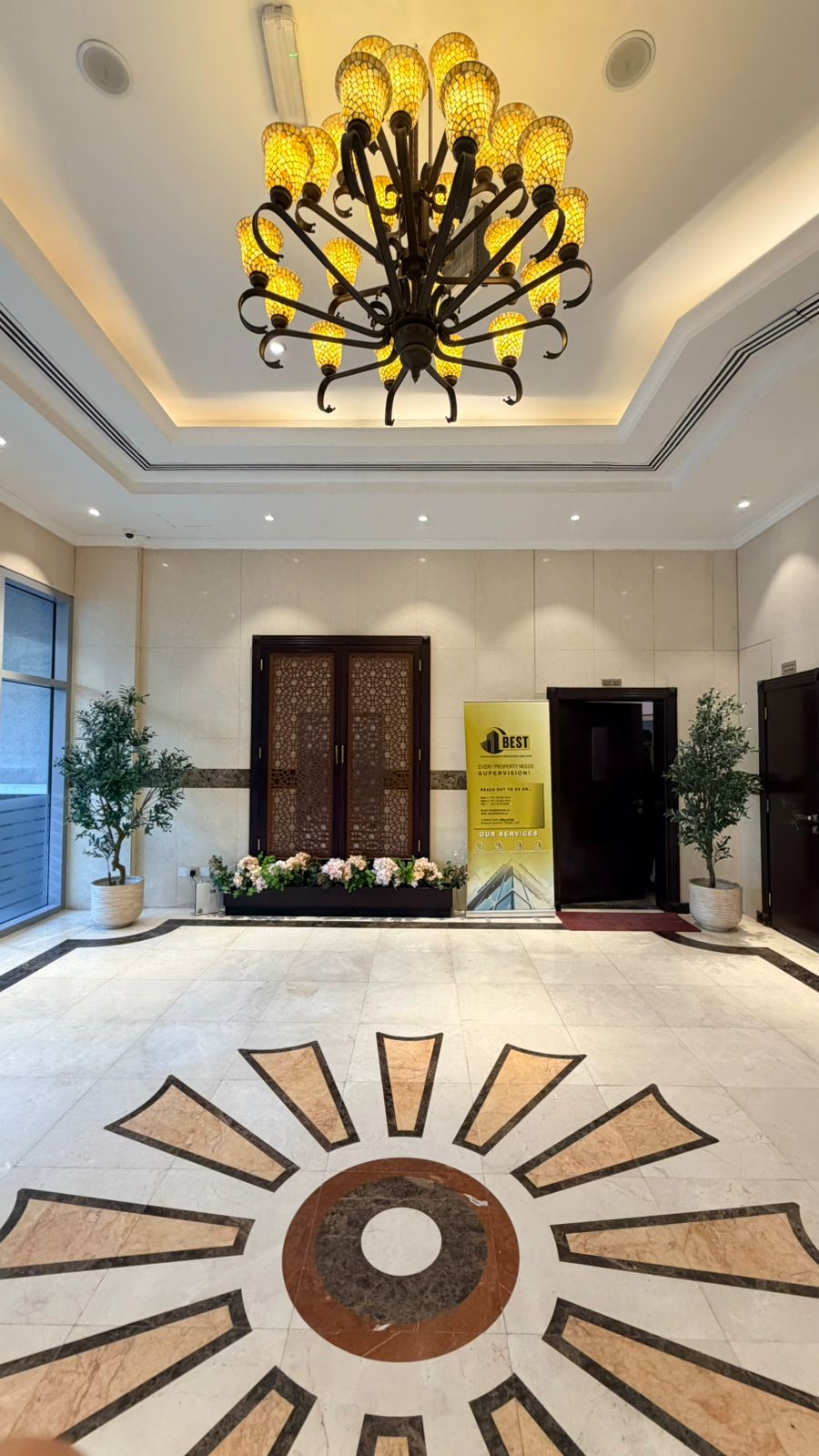 Location: Al Majaz 2 – Sharjah Size: 775 Sq. Ft. Price: AED 450,000 Property Details: 1 Master Bedroom Spacious Living Room + Dining Area