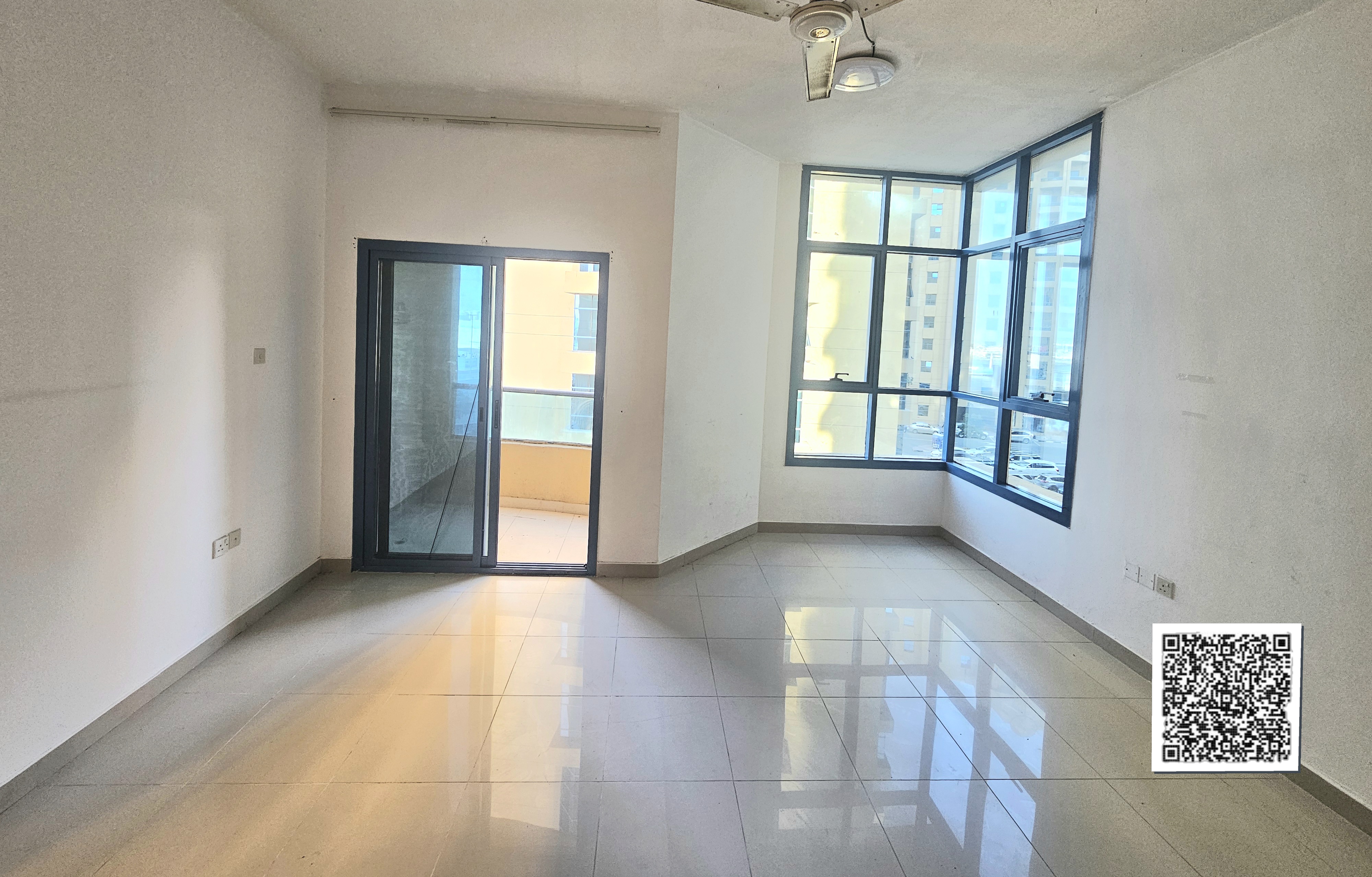 INVESTOR EASY TRANSFER |Empty| FOR SALE | 55K RENT| Partial Sea View | VACANT 3BHK+MAID | AL KHOR |FULLY MAINTAINED| OPEN VIEW| LARGE SIZE |MIDDLE FLOOR